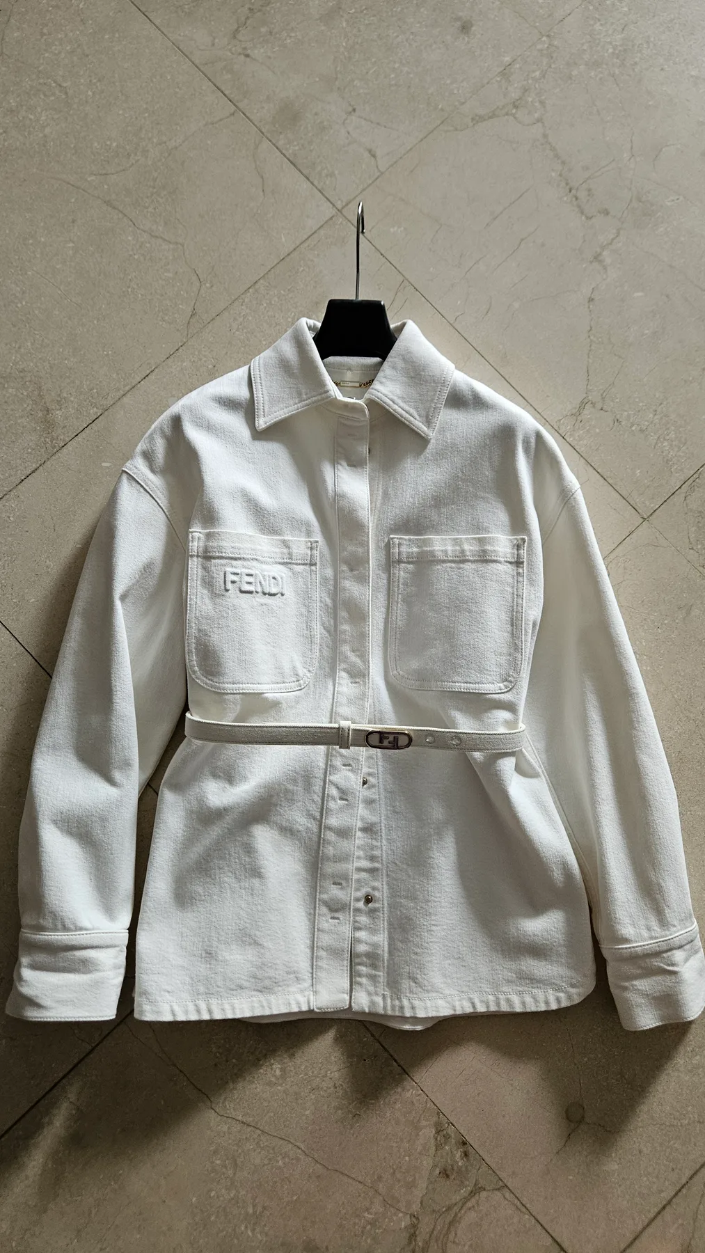 펜디 마지막 가격내림 FENDI 벨트드 자켓 사진 1