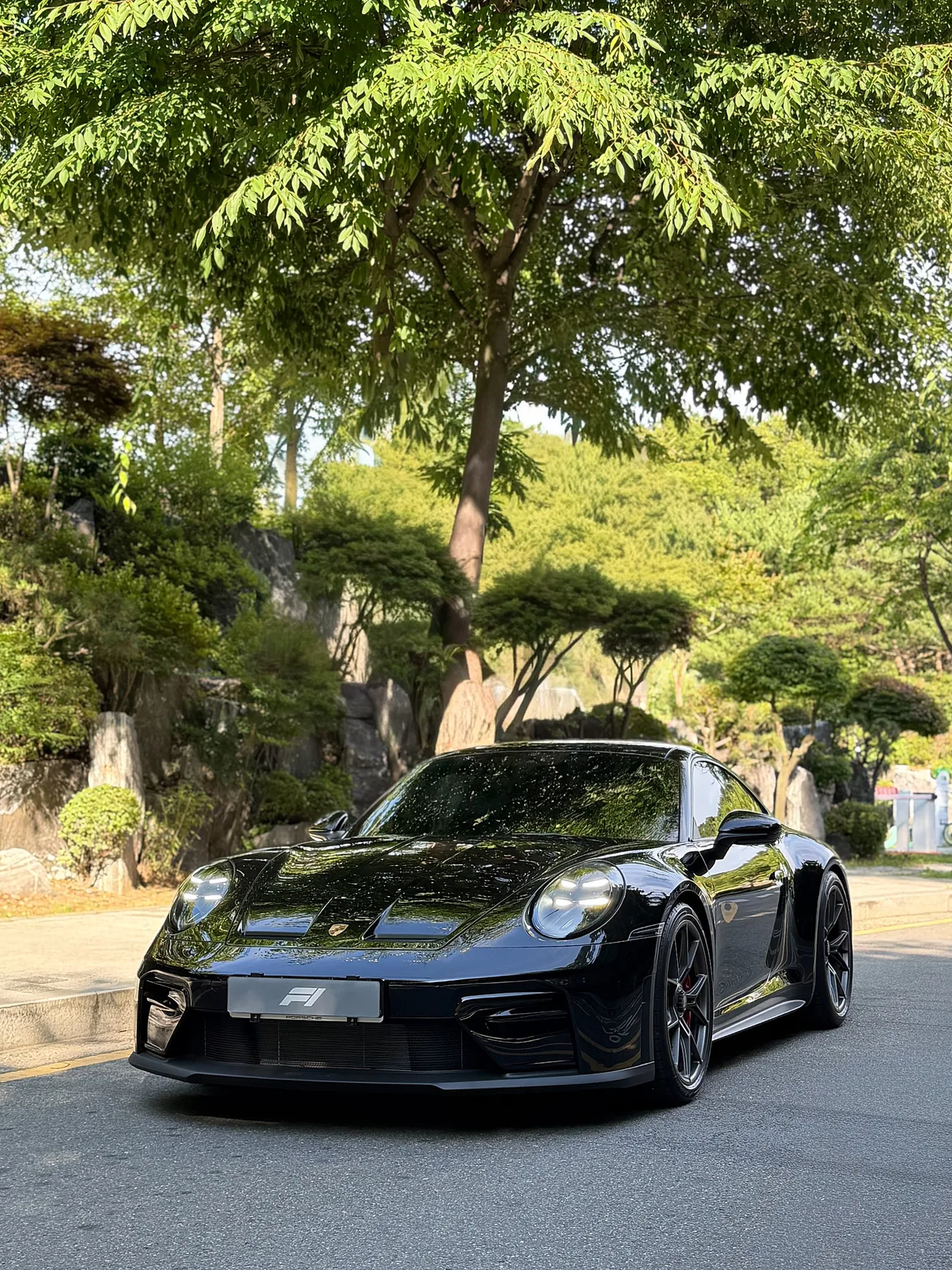 포르쉐 992.2 GT3 투어링 패키지 2025 젯블랙 사진 1