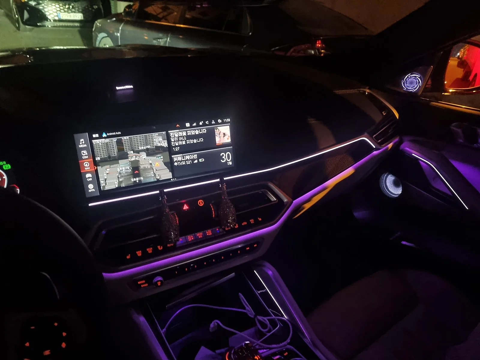 BMW X6 M50i 2022 건메탈 사진 8