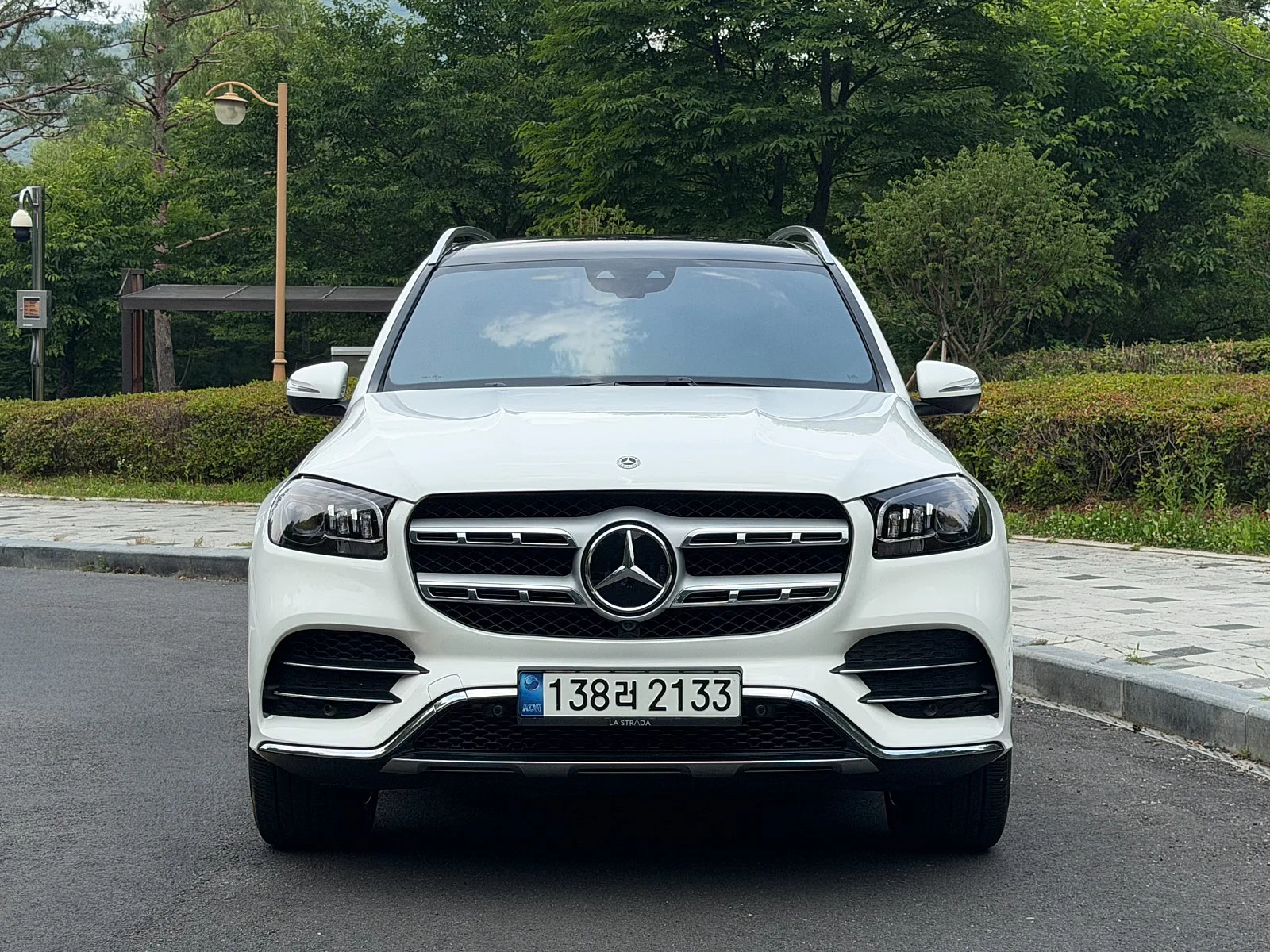 벤츠 GLS 400d 2022 흰색 사진 2