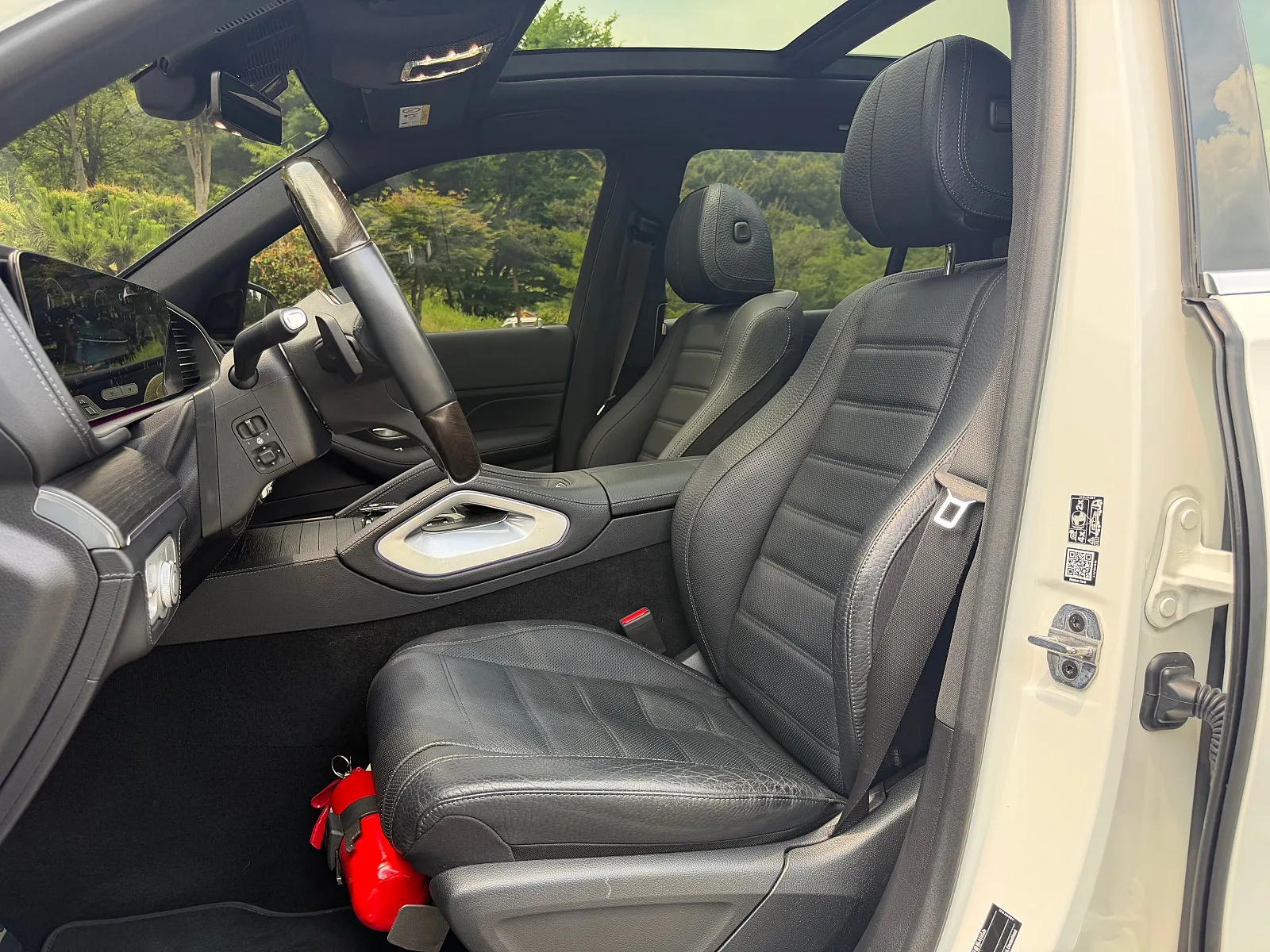 벤츠 GLS 400d 2022 흰색 사진 8