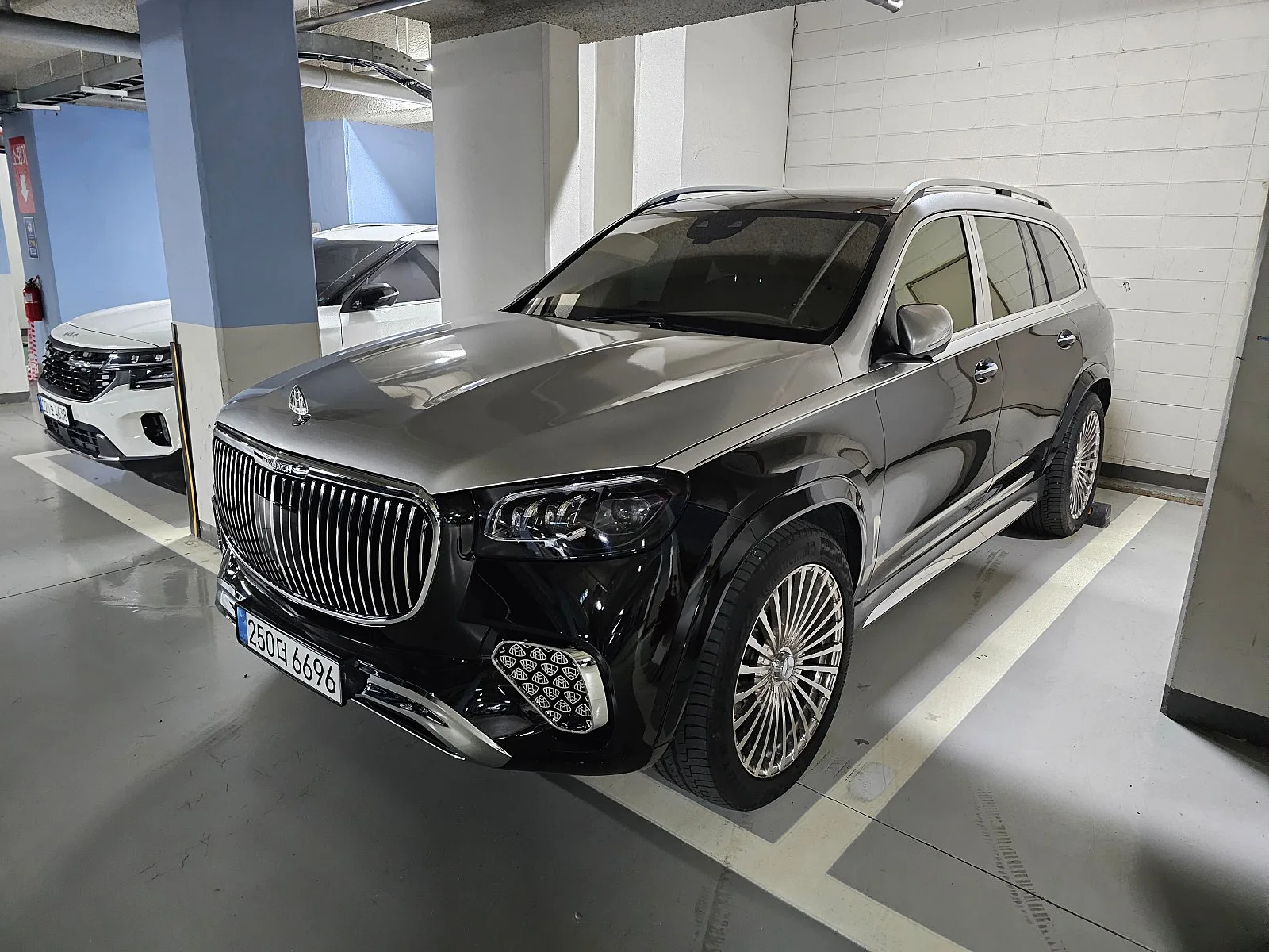 벤츠 GLS580 2022 블랙 사진 3