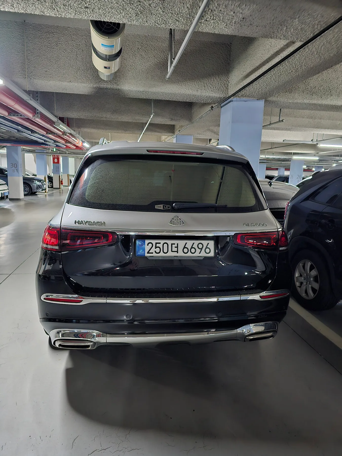 벤츠 GLS580 2022 블랙 사진 6