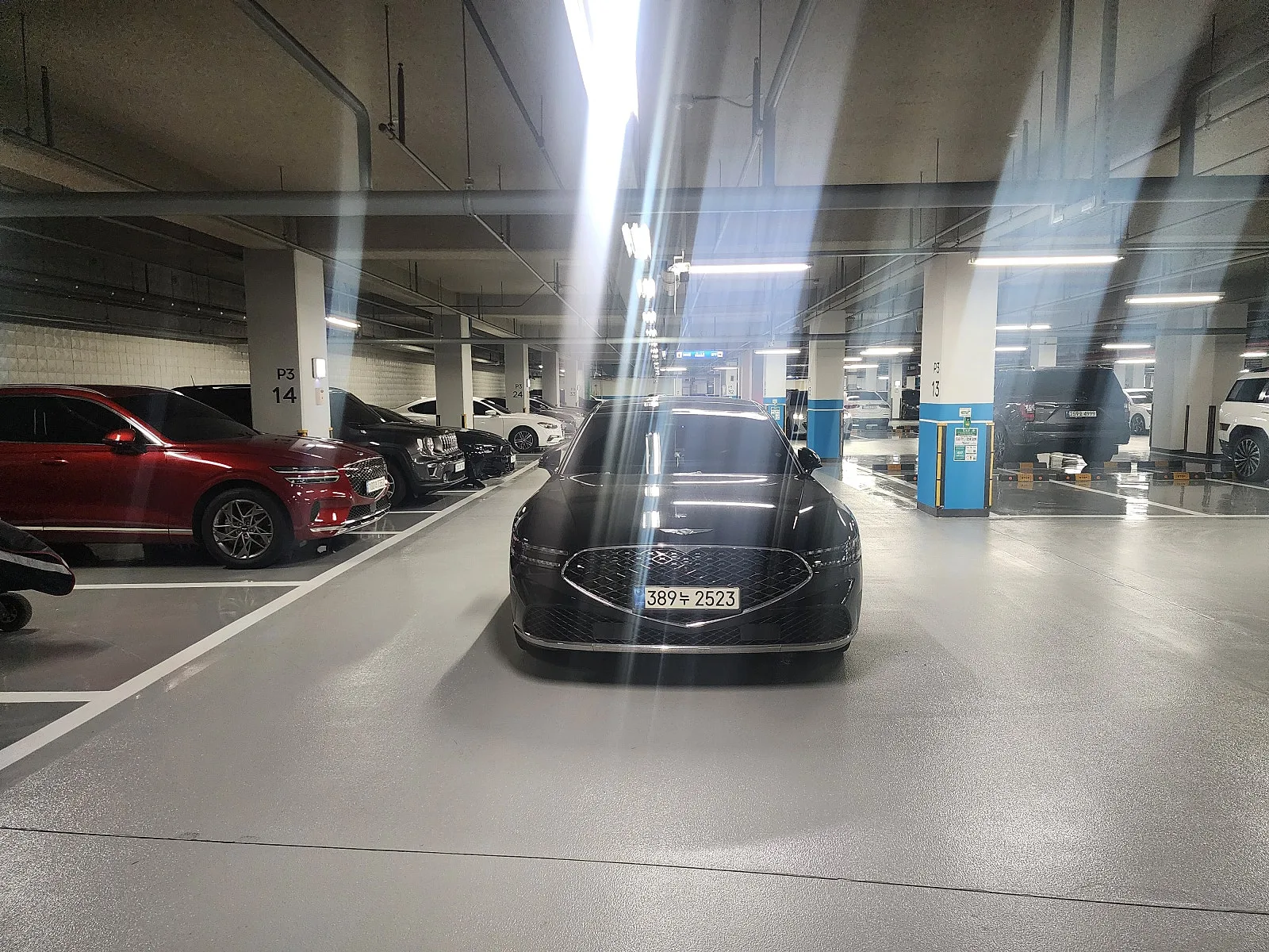 제네시스 G90 RS4 2022 블랙 사진 2