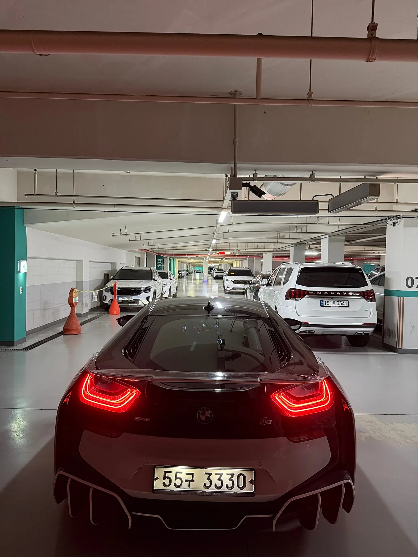 BMW i8 2016 화이트 사진 5