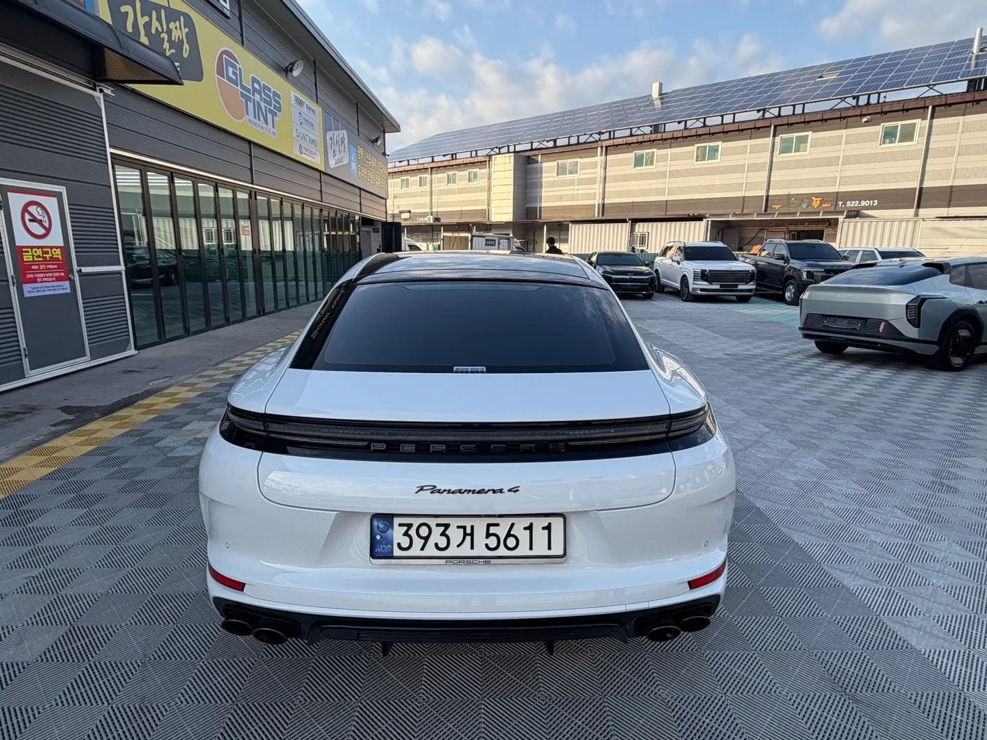 포르쉐 파나메라 2.9 V6 2024 화이트 사진 2
