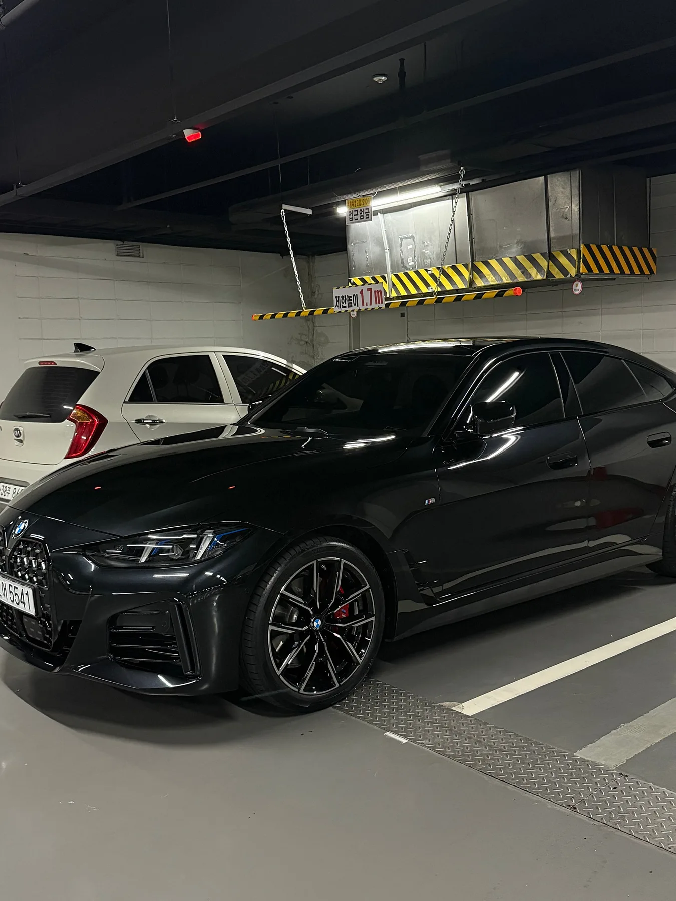 BMW 420i MSP 그란쿠페 2025 블랙 사진 4