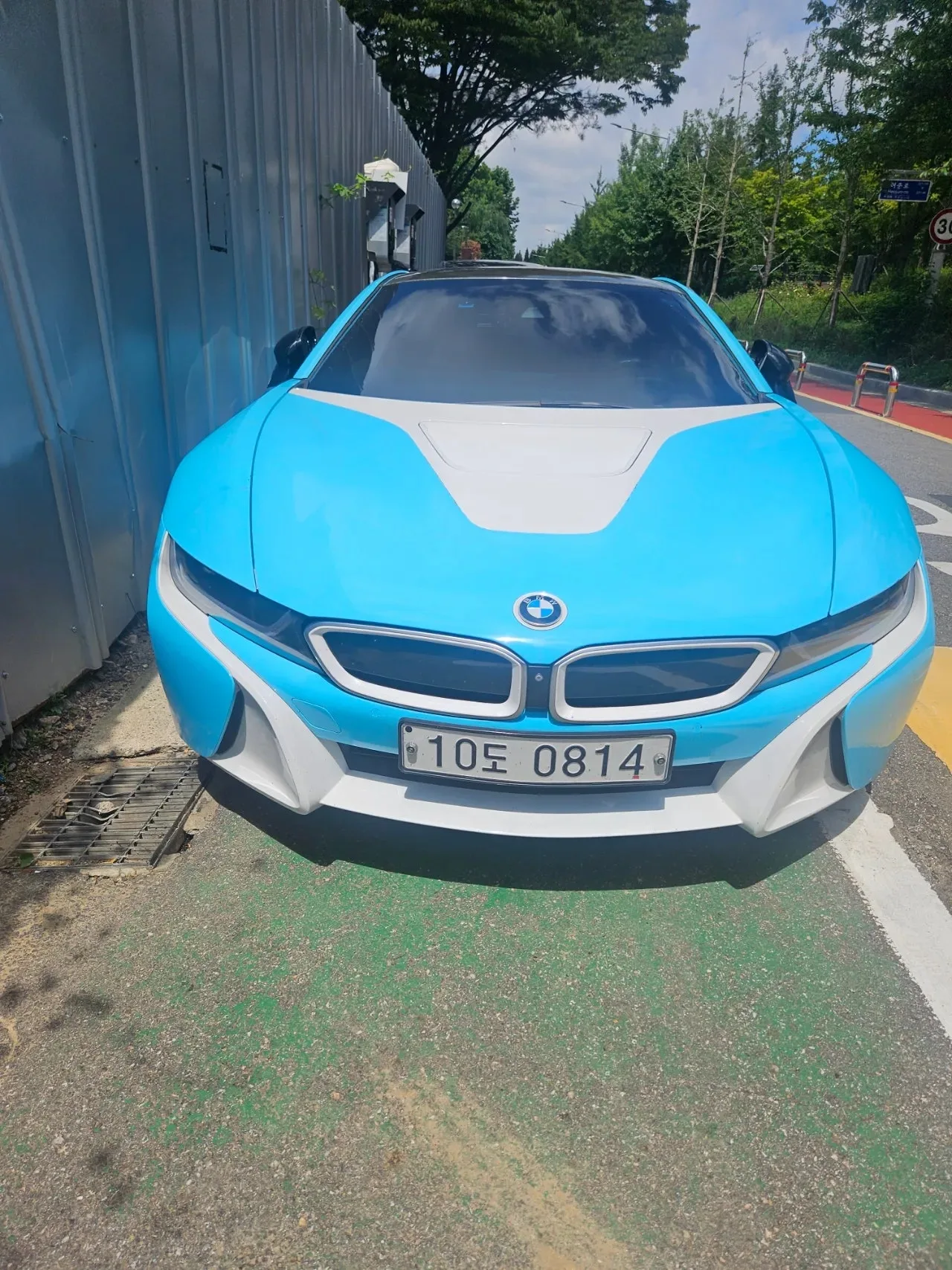 BMW i8 2015 청록 사진 1