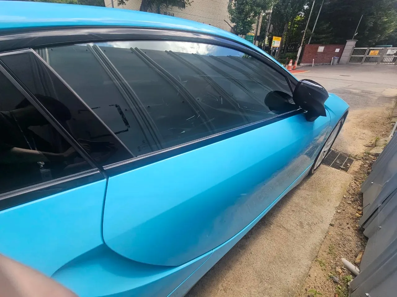 BMW i8 2015 청록 사진 5