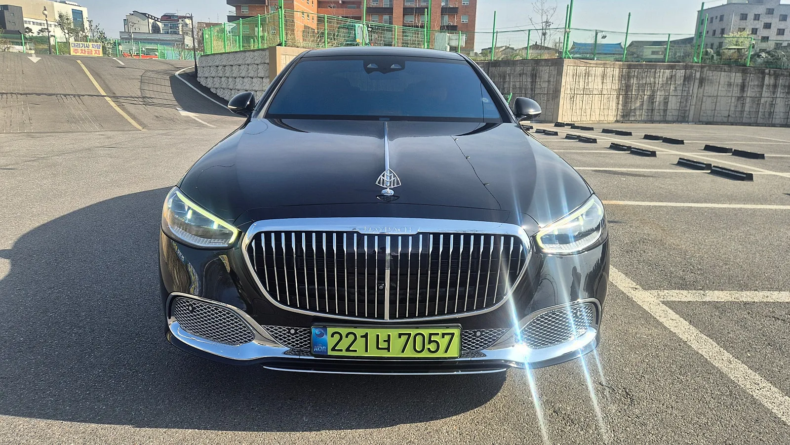 벤츠 마이바흐 S 680 2023 블랙 사진 1
