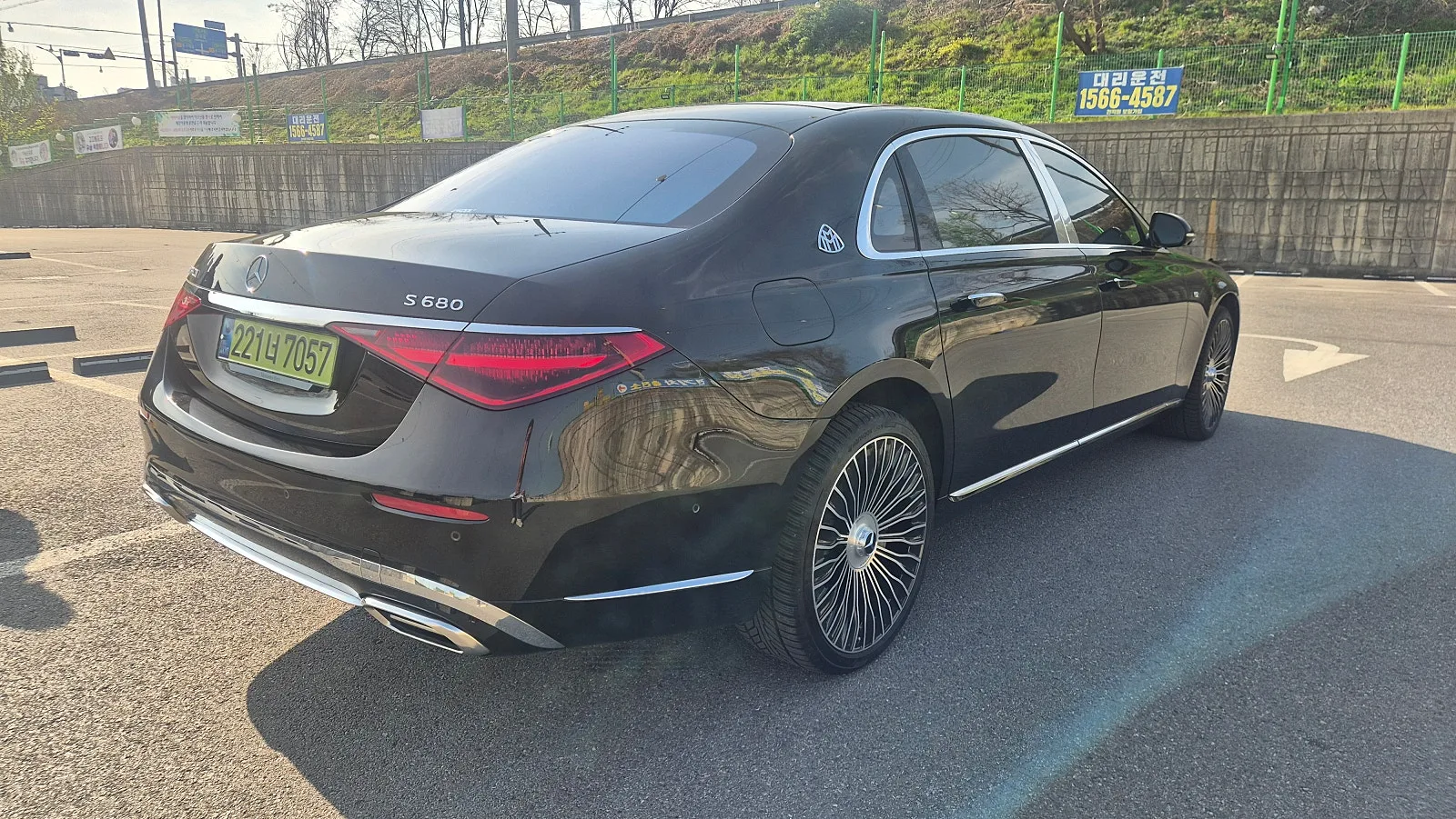 벤츠 마이바흐 S 680 2023 블랙 사진 7
