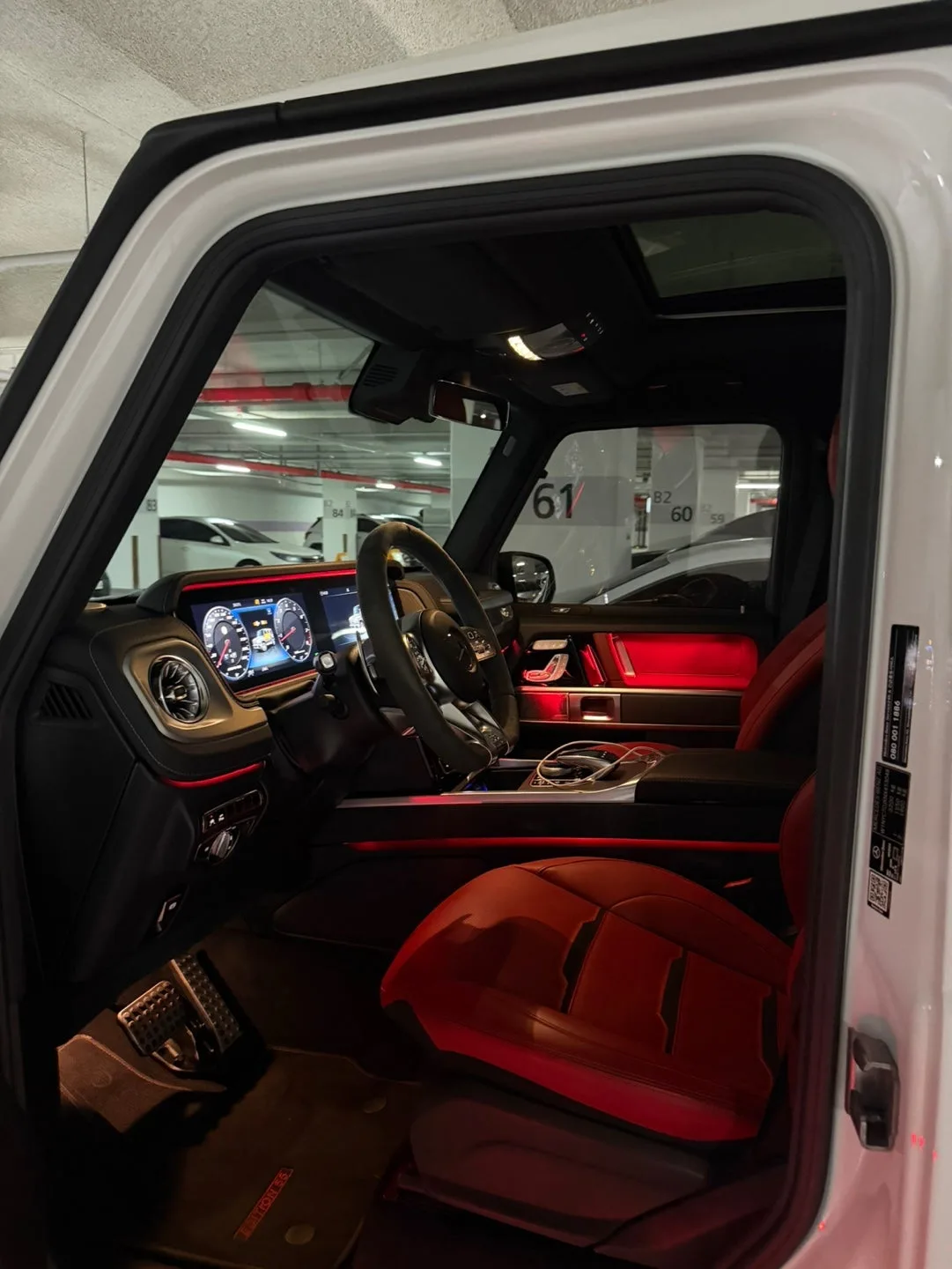 벤츠 G클래스 G63 55에디션 2022 화이트 사진 5