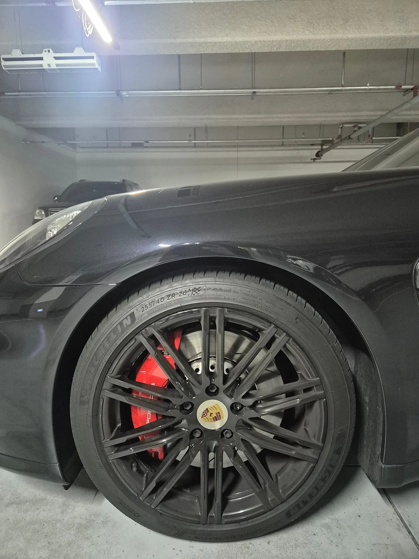 포르쉐 파나메라 4.8 GTS 2016 블랙 사진 3