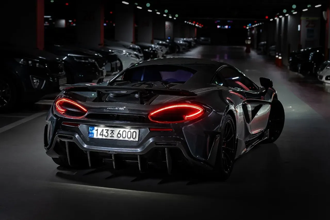 맥라렌 600LT 2021 건메탈 사진 4