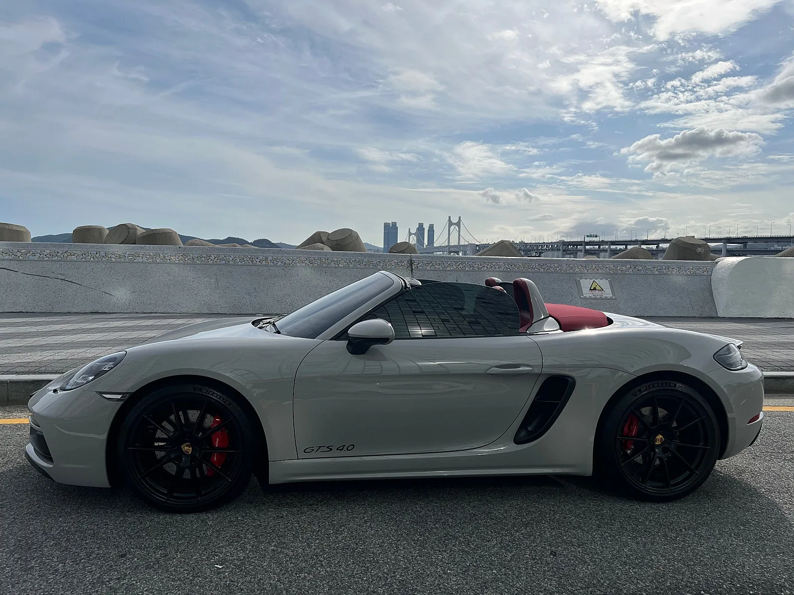 포르쉐 718 박스터 4.0 GTS 2024 화이트 사진 7