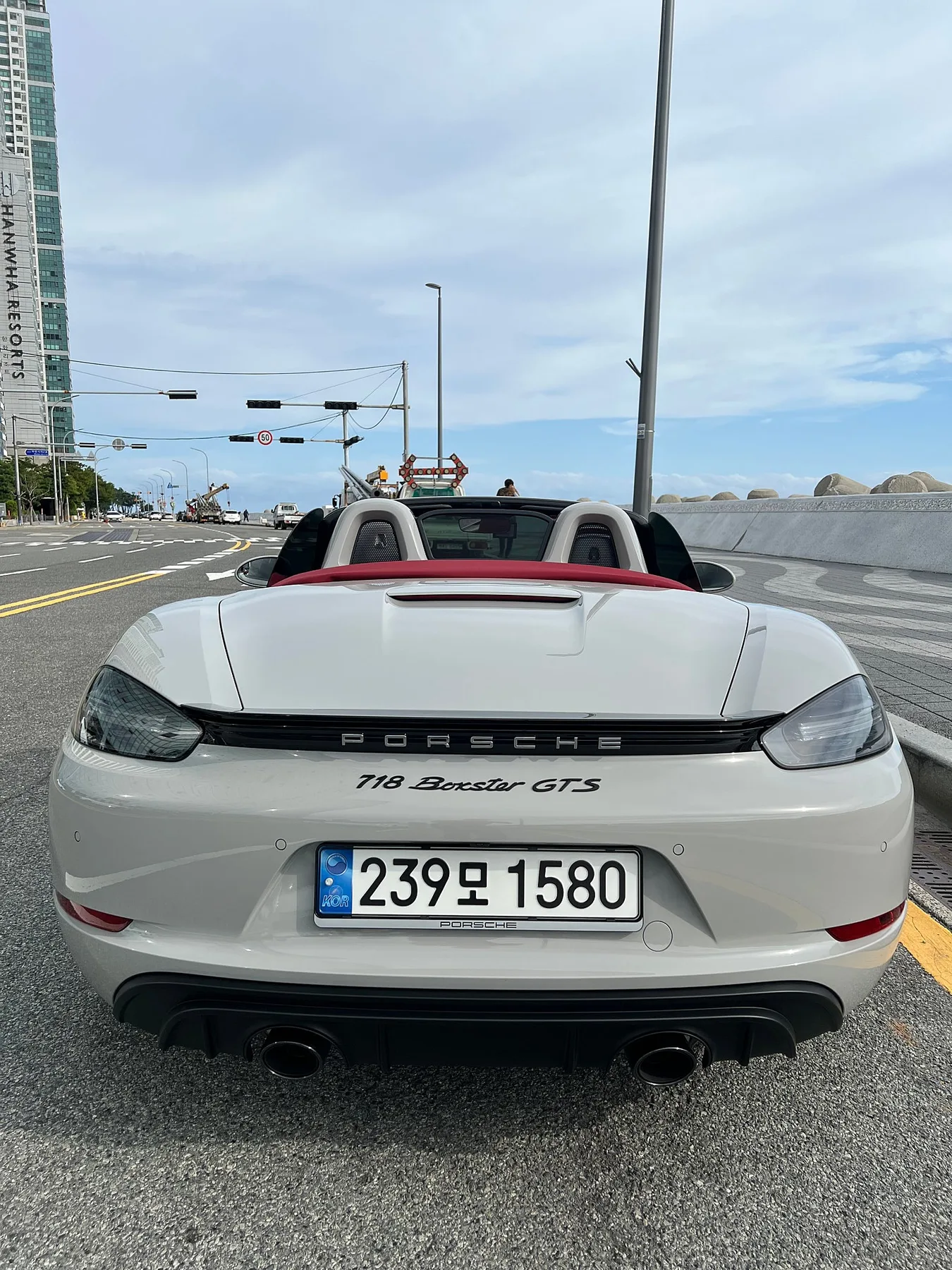 포르쉐 718 박스터 4.0 GTS 2024 화이트 사진 8