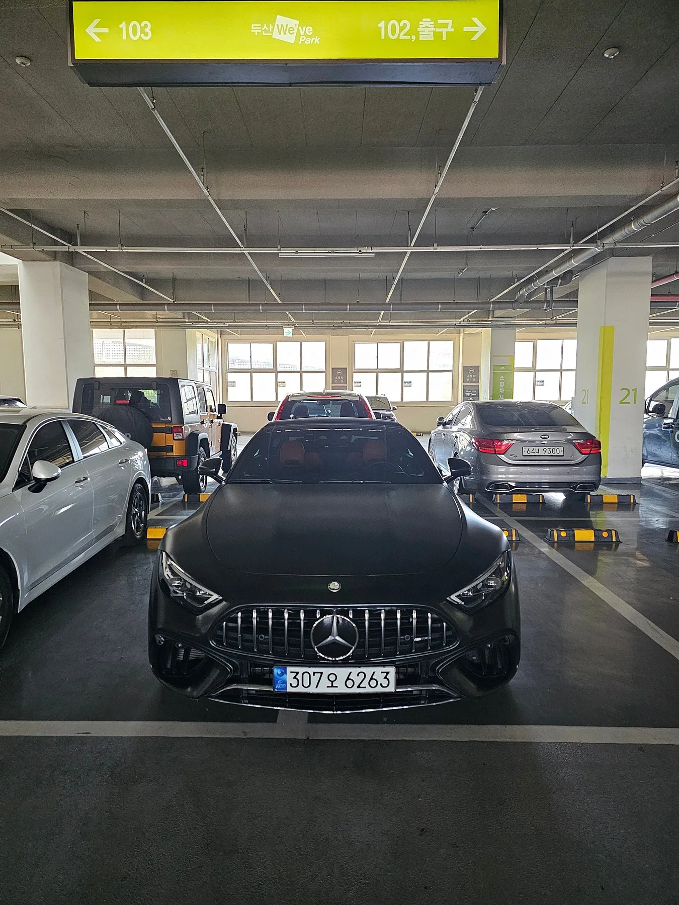벤츠 SL63 AMG 2023 무광블랙 사진 1