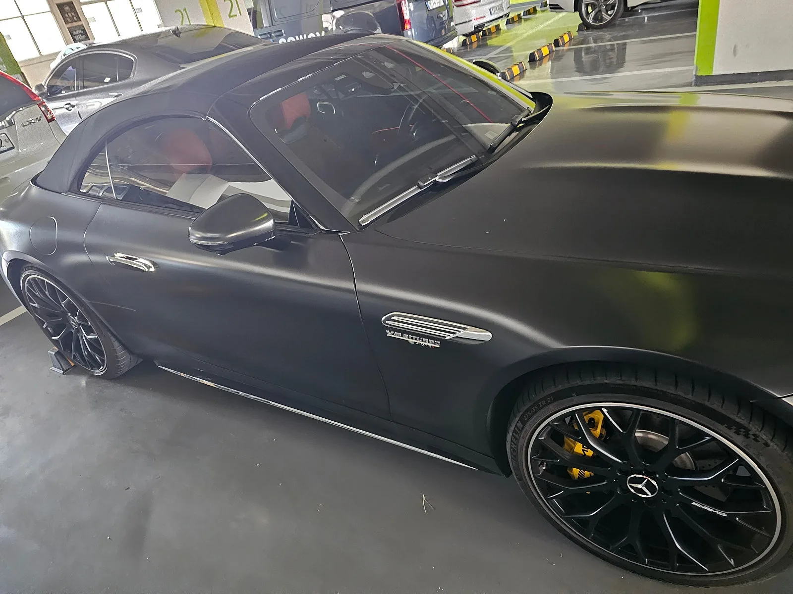 벤츠 SL63 AMG 2023 무광블랙 사진 3