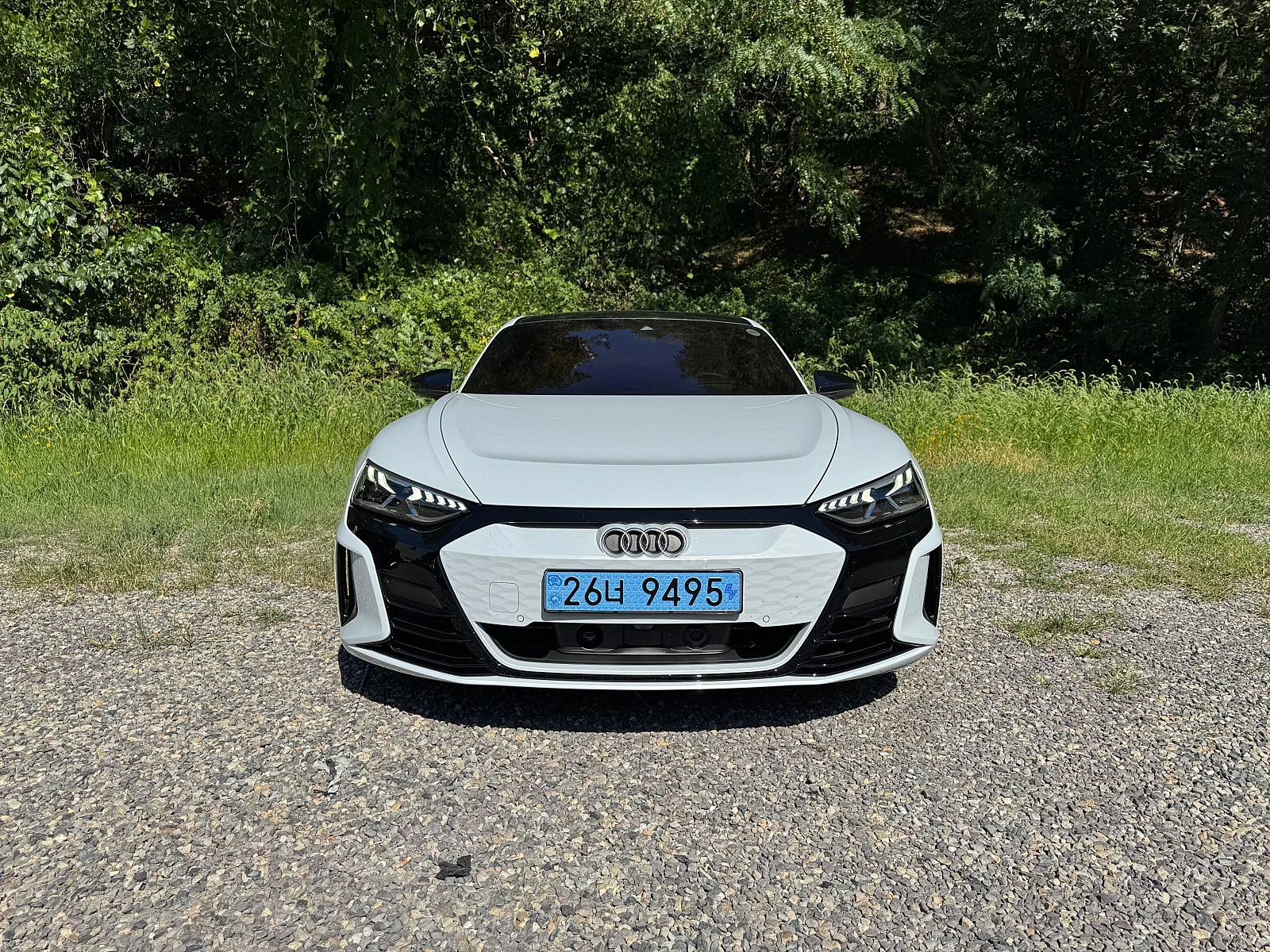 아우디 e트론 GT 프리미엄 2023 화이트 사진 1