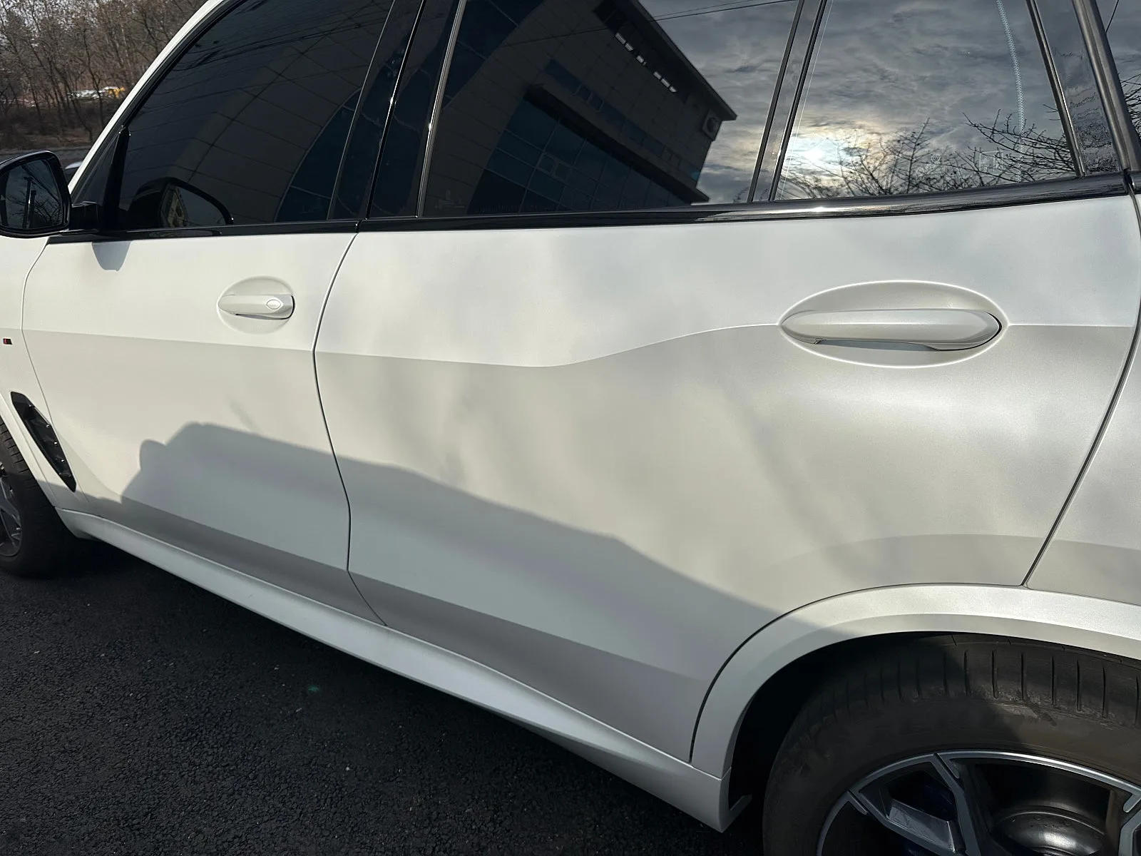 BMW X5 40i MSP 2024 화이트 사진 2