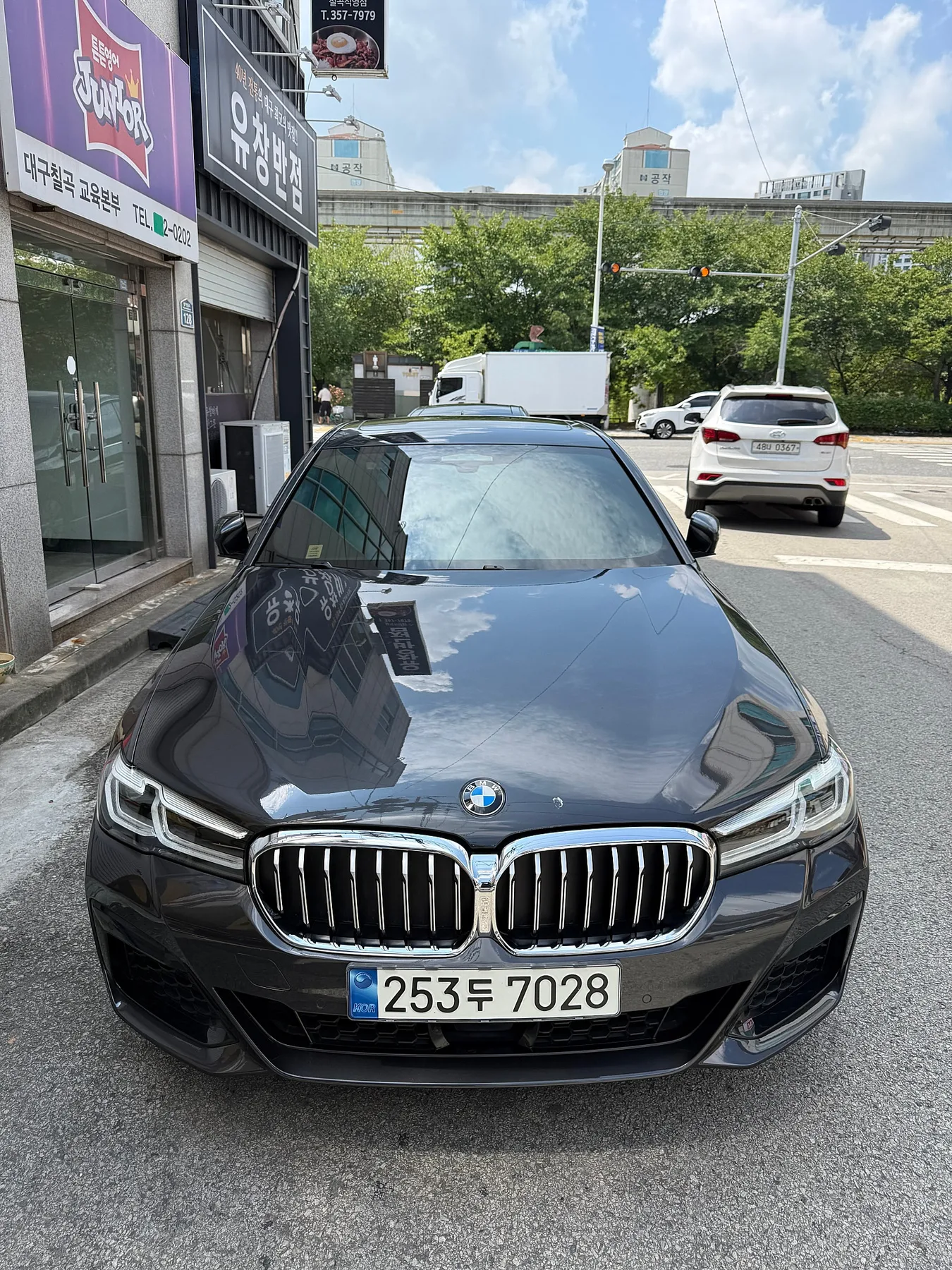BMW 530i M Sport 2022 블랙 사진 1