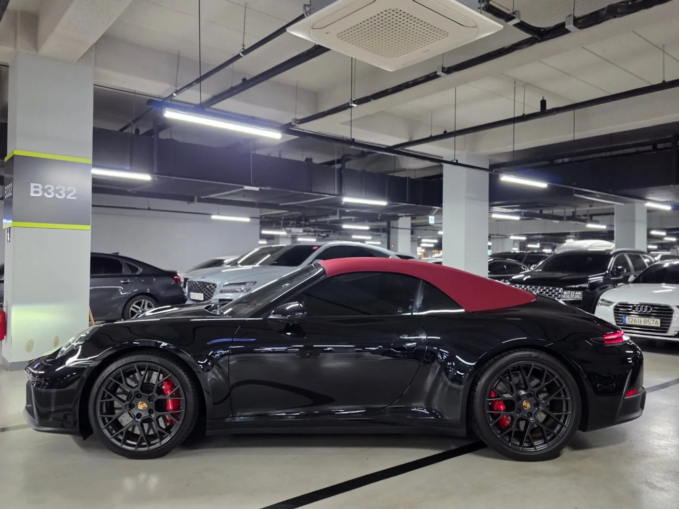 포르쉐 911 카레라 카브리올레 GTS 2025 블랙 사진 5