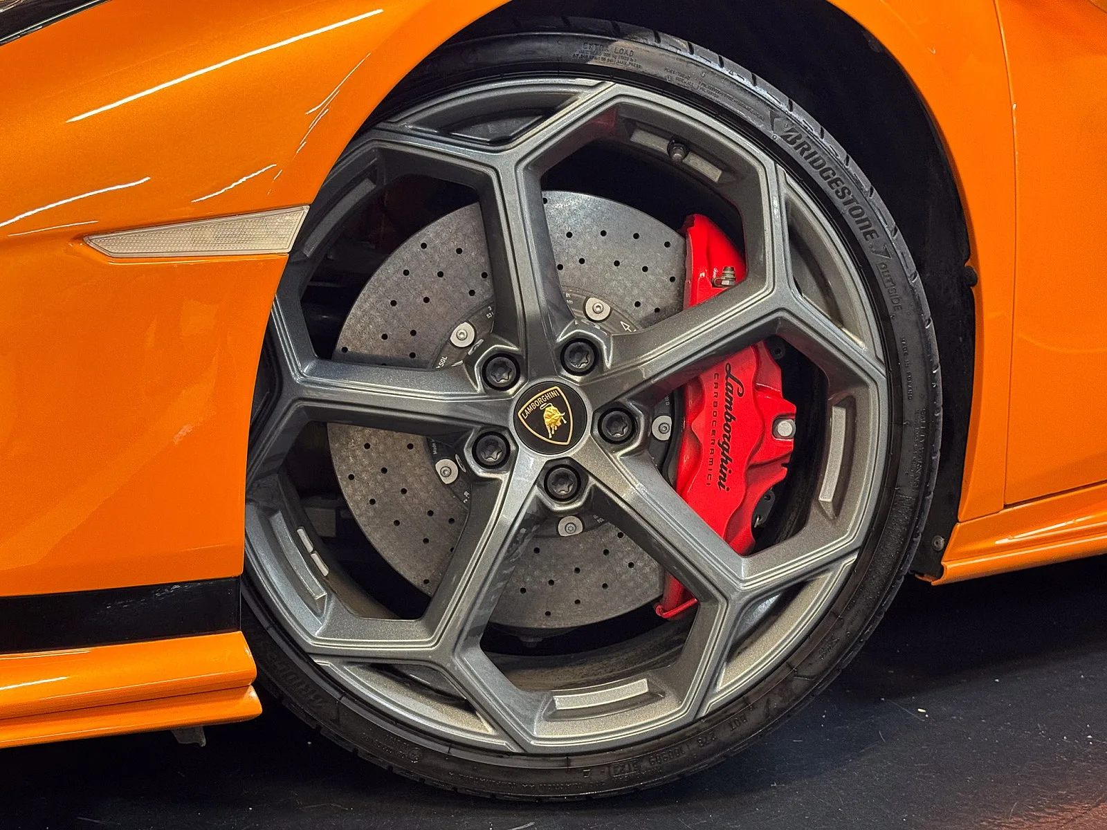람보르기니 우라칸 테크니카 LP640-2 2024 아란치오 보레알리스 사진 6