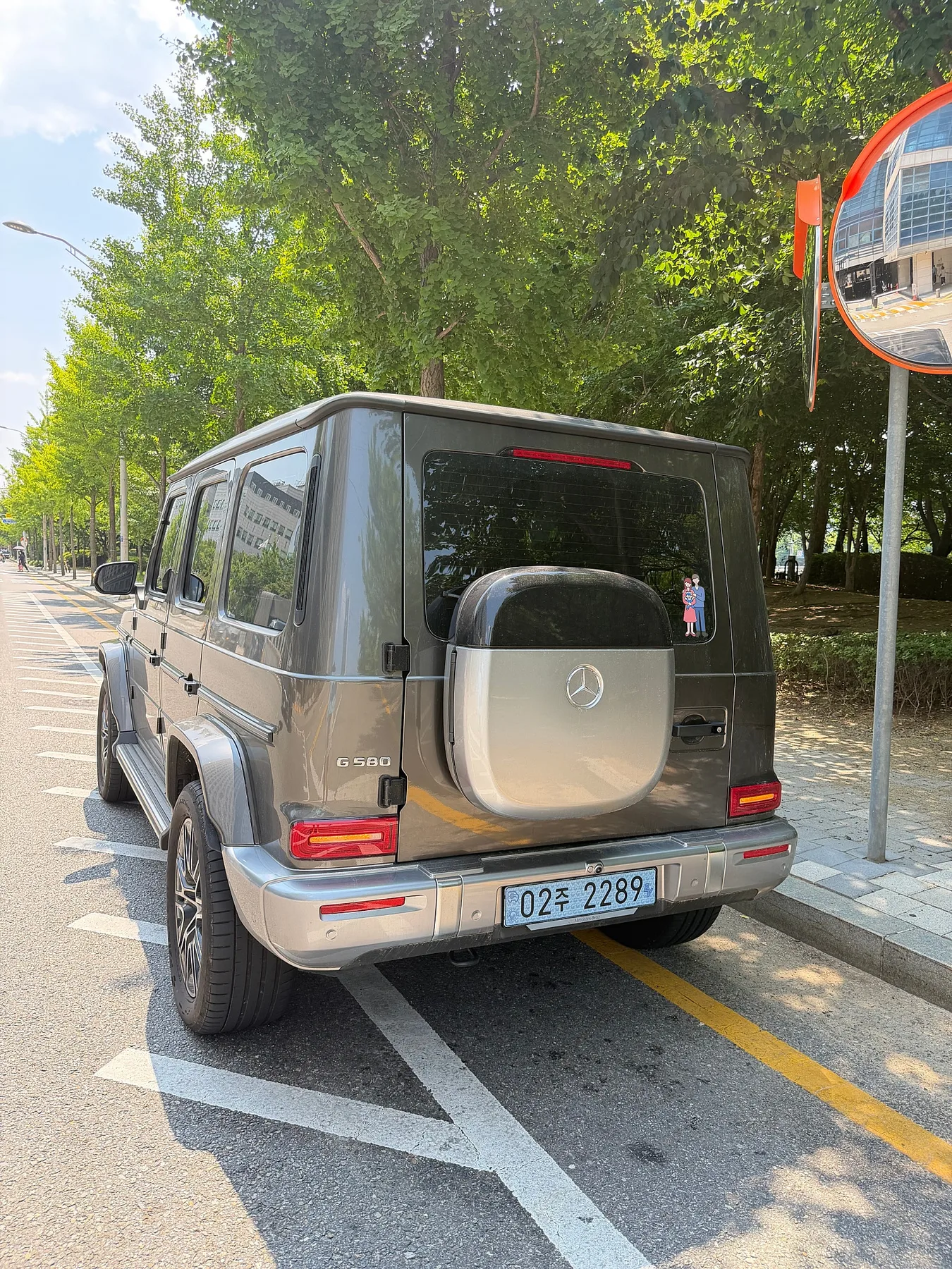 벤츠 G580 EQ 2025 블랙 사진 4