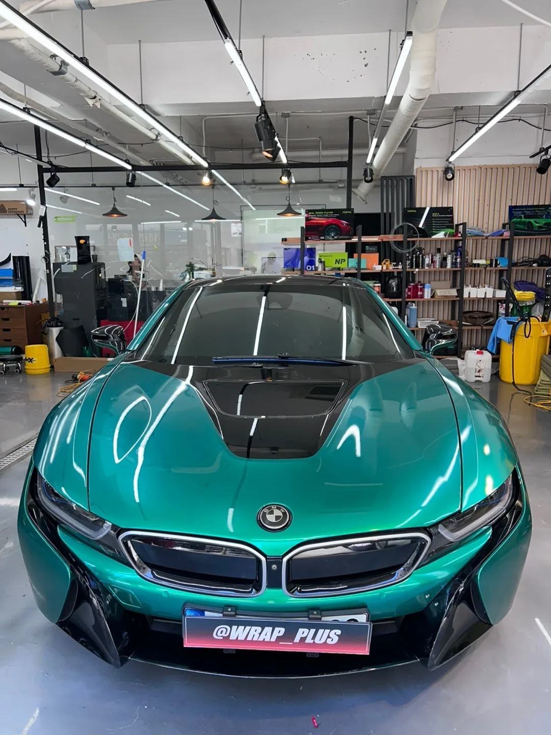 BMW i8 후기형 2016 청록 사진 5