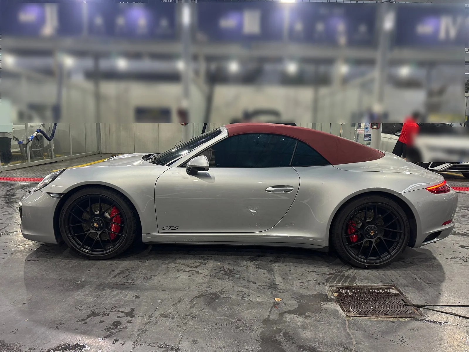 포르쉐 911 991.2 카레라 GTS 카브리올레 2020 실버 사진 3