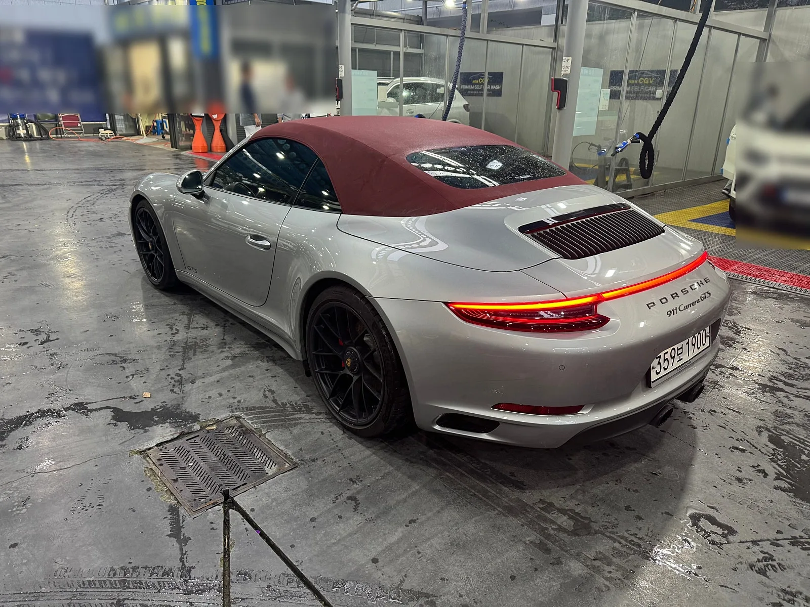 포르쉐 911 991.2 카레라 GTS 카브리올레 2020 실버 사진 4