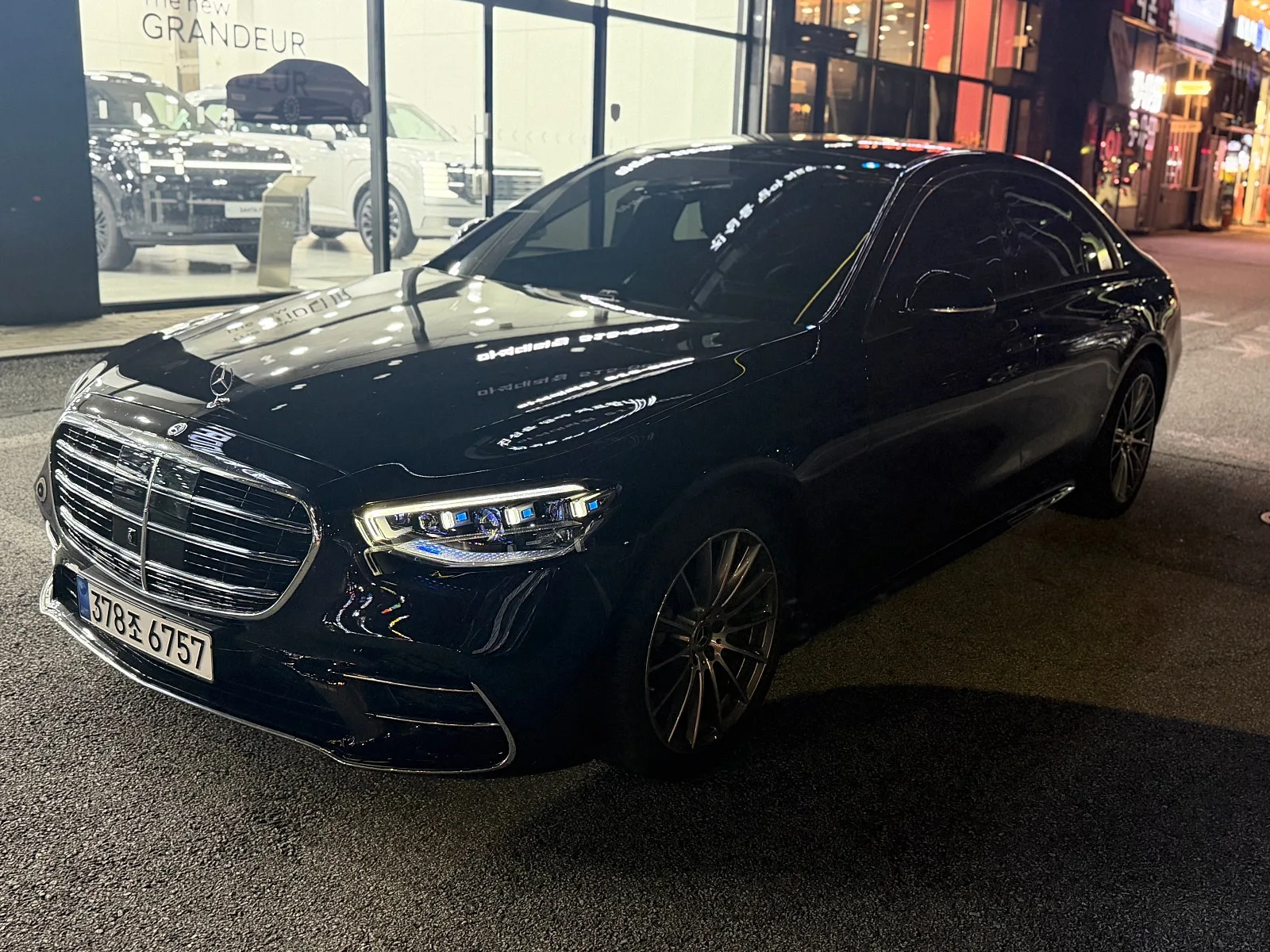 벤츠 S450d AMGLine 2023 블랙 사진 2