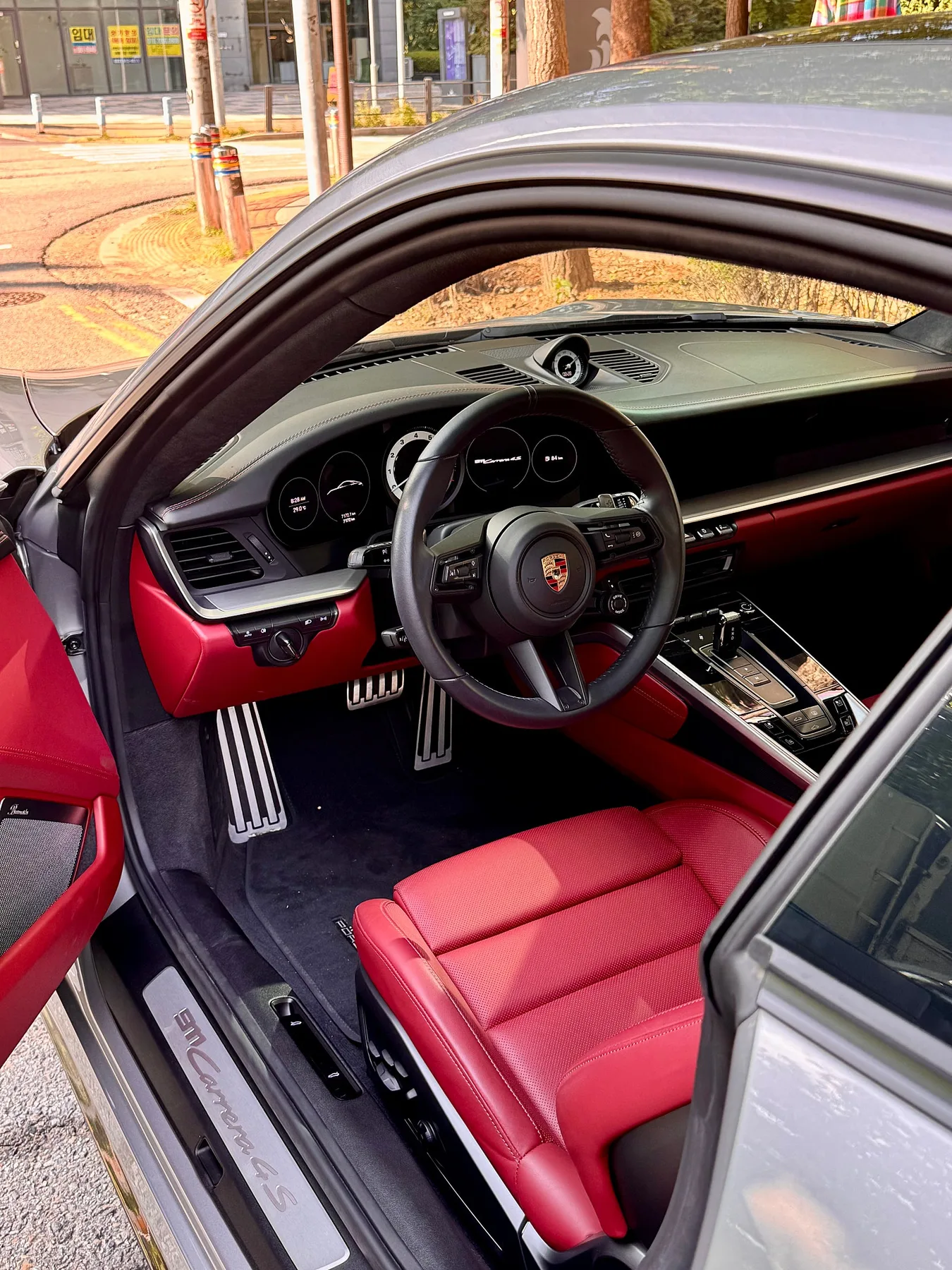 포르쉐 911 992.1 카레라 4S 2025 GT실버 사진 7