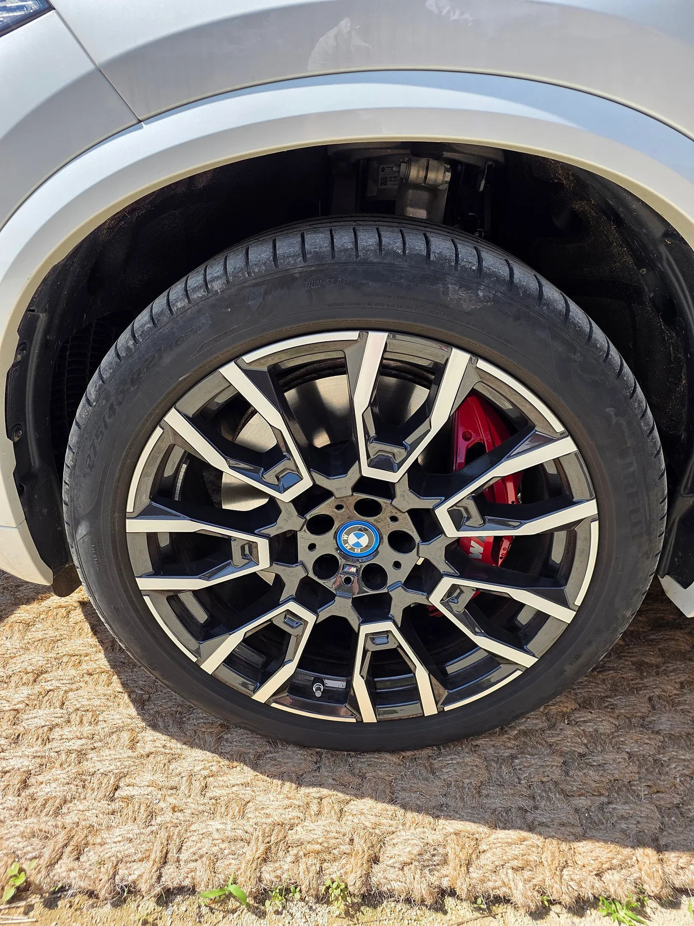BMW X5 50e MSP 2025 화이트 사진 7