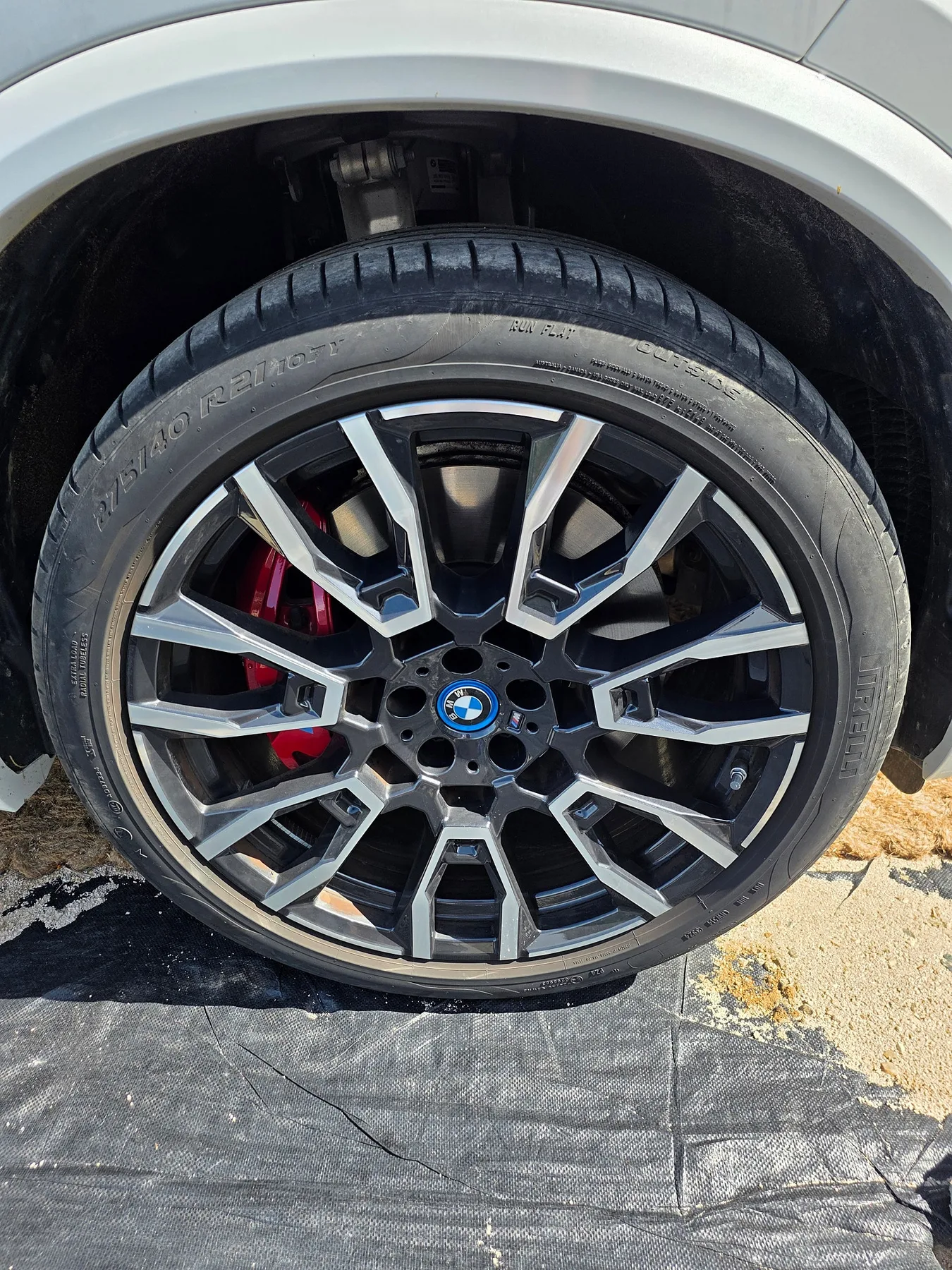 BMW X5 50e MSP 2025 화이트 사진 8