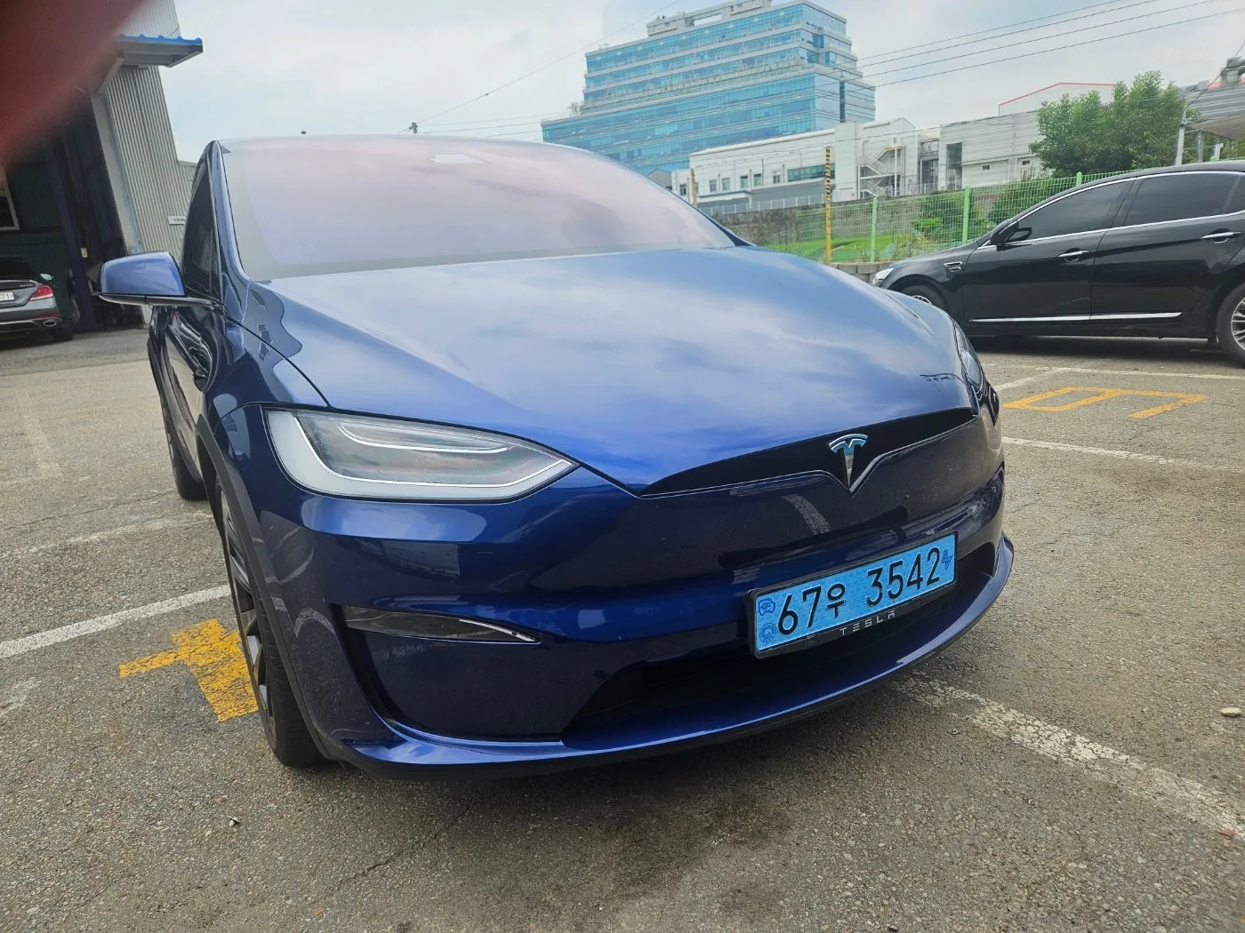 테슬라 모델X 롱레인지 AWD 2023 실버 사진 2