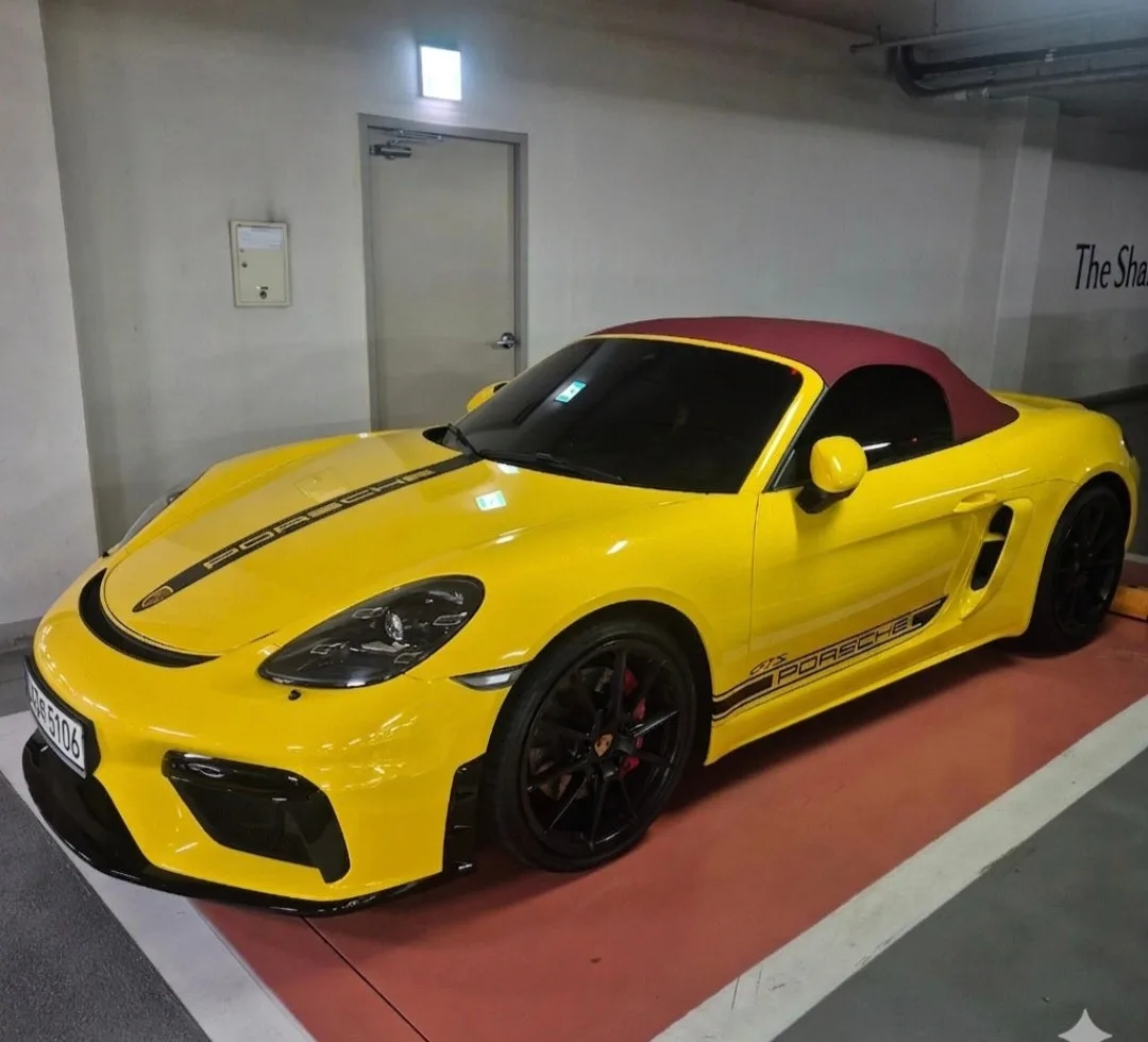 포르쉐 718 4.0 GTS 2022 옐로 사진 3