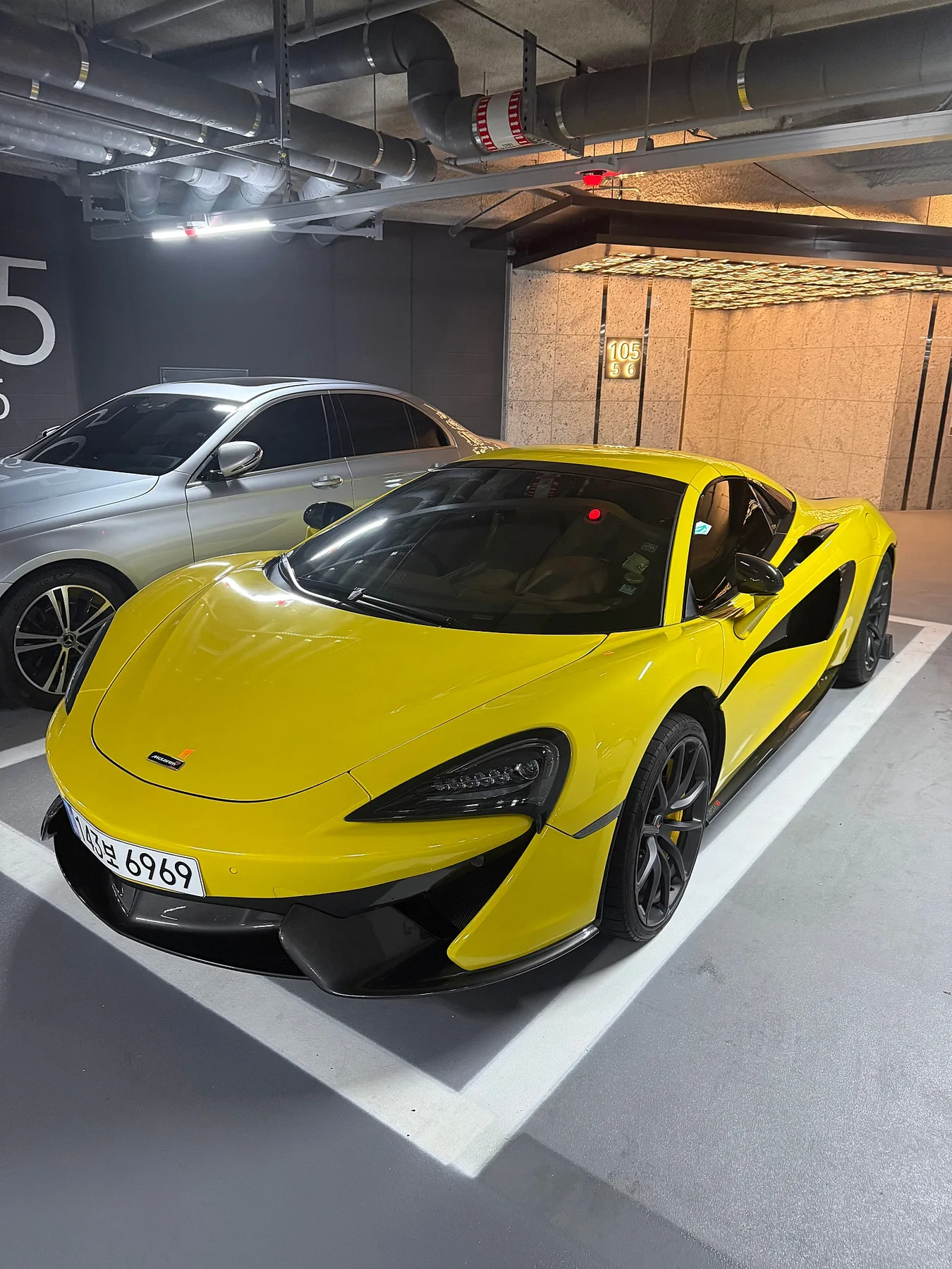 맥라렌 570S Spider 2018 Sicilian Yellow 사진 3