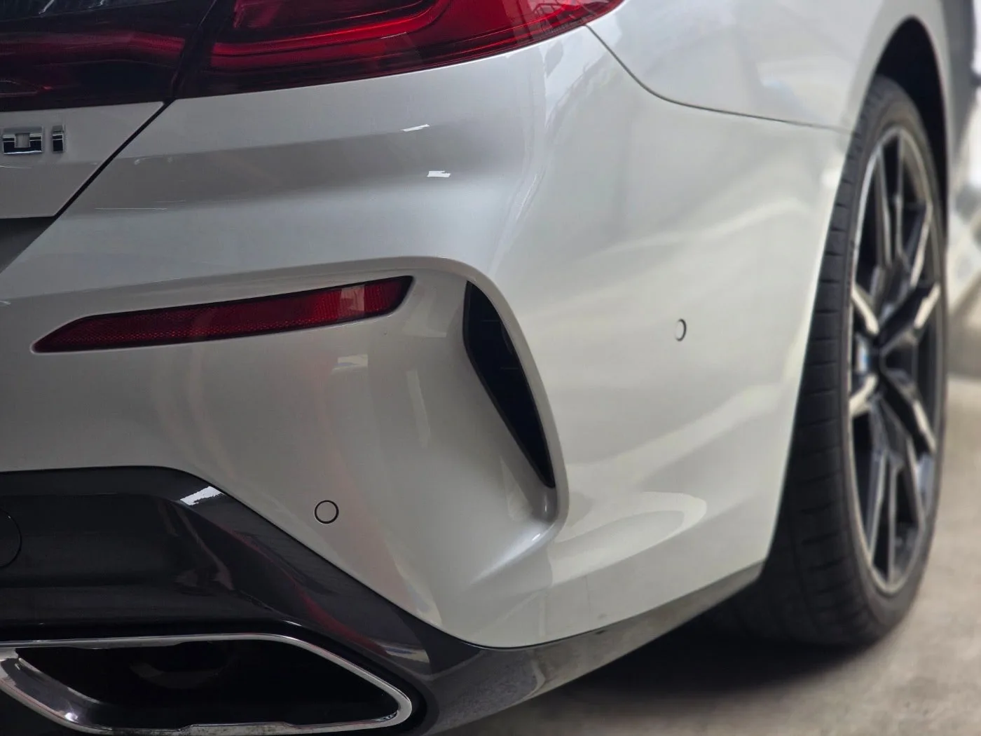 BMW M850i 그란쿠페 2024 화이트 사진 7