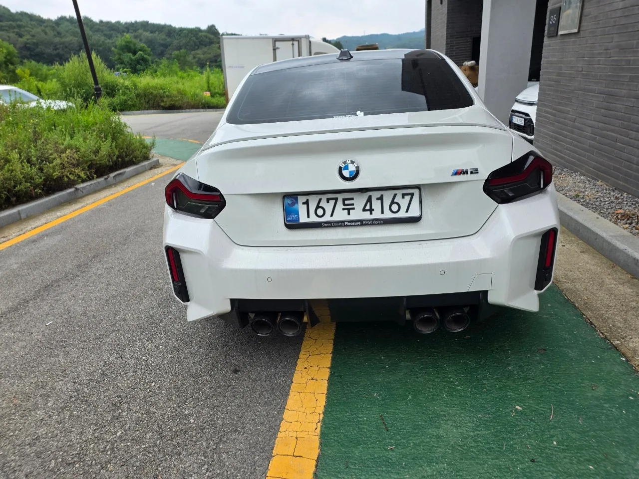 BMW M2 LCI 2025 화이트 사진 5