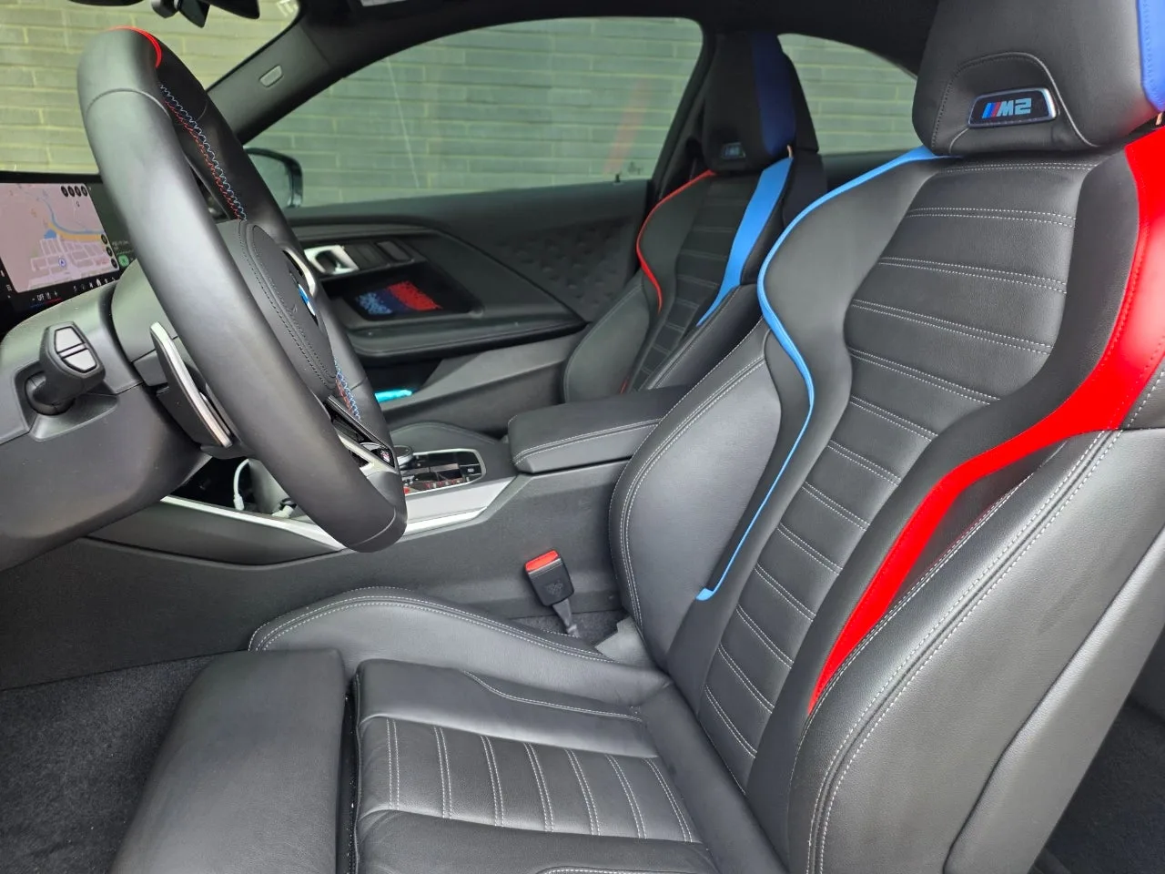 BMW M2 LCI 2025 화이트 사진 7