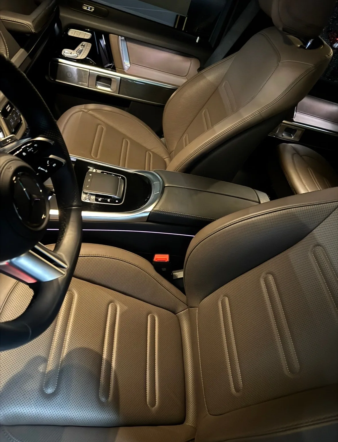 벤츠 G450d 2025 블랙 사진 8