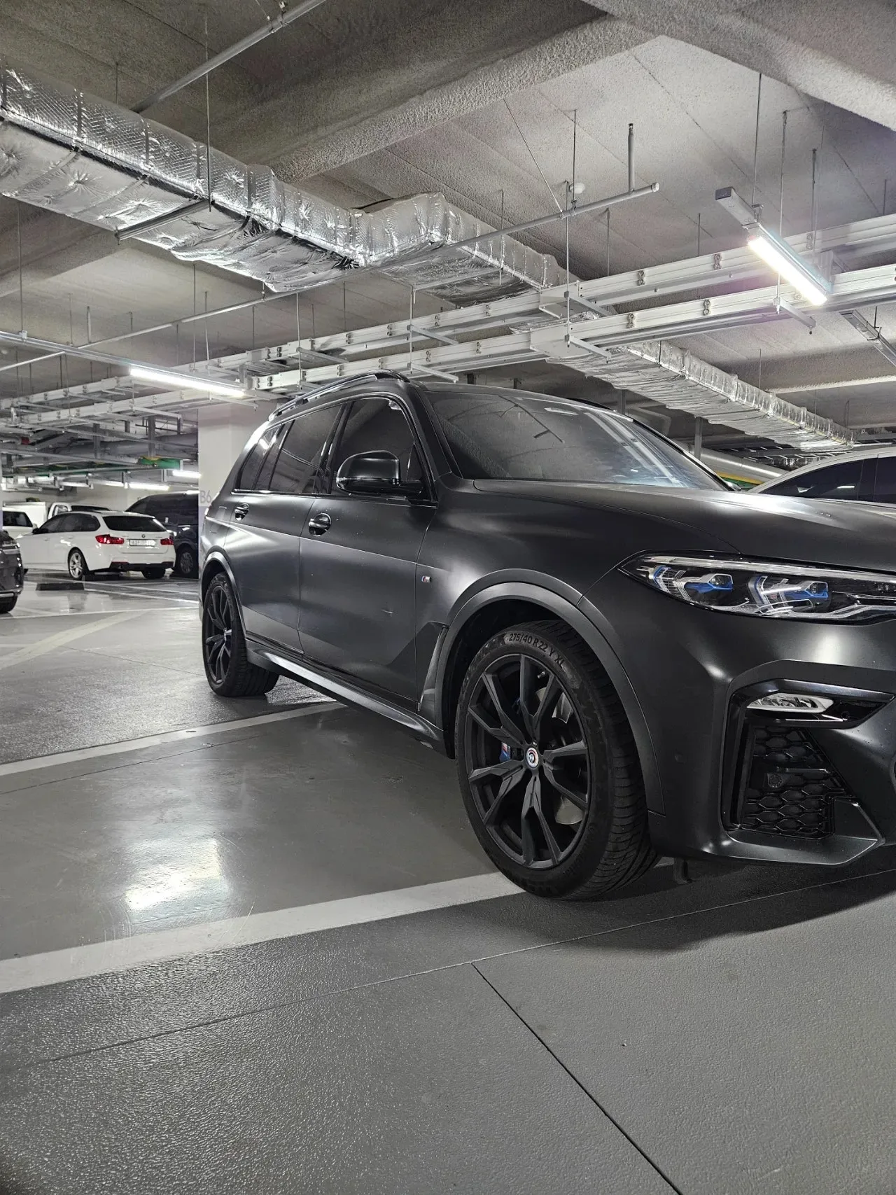 BMW X7 M50i 2022 검정색 사진 5