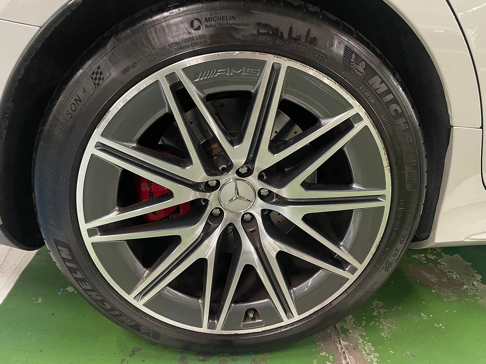 벤츠 GT43 AMG 4MATIC+ 2022 블랙 사진 8