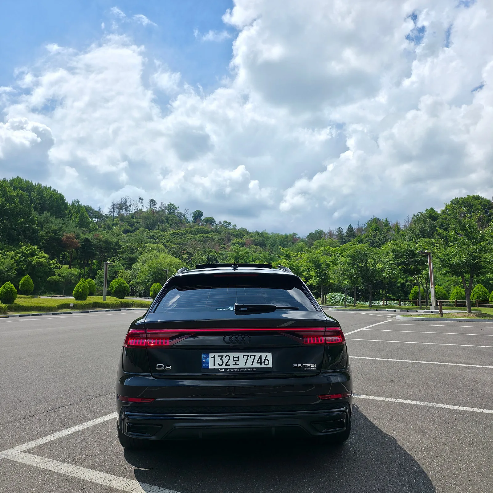 아우디 Q8 55tfsi 2024 블랙 사진 6