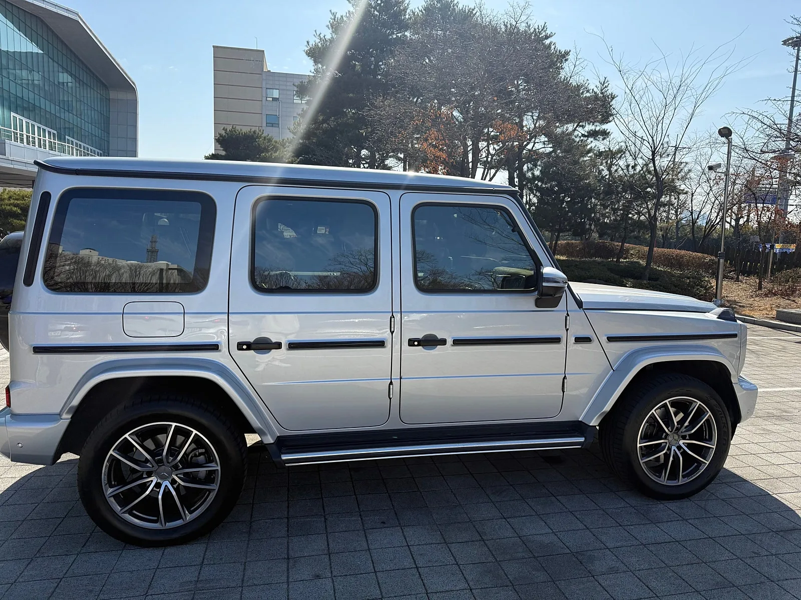 벤츠 G 450 d 스탠다드 2024 화이트 사진 6