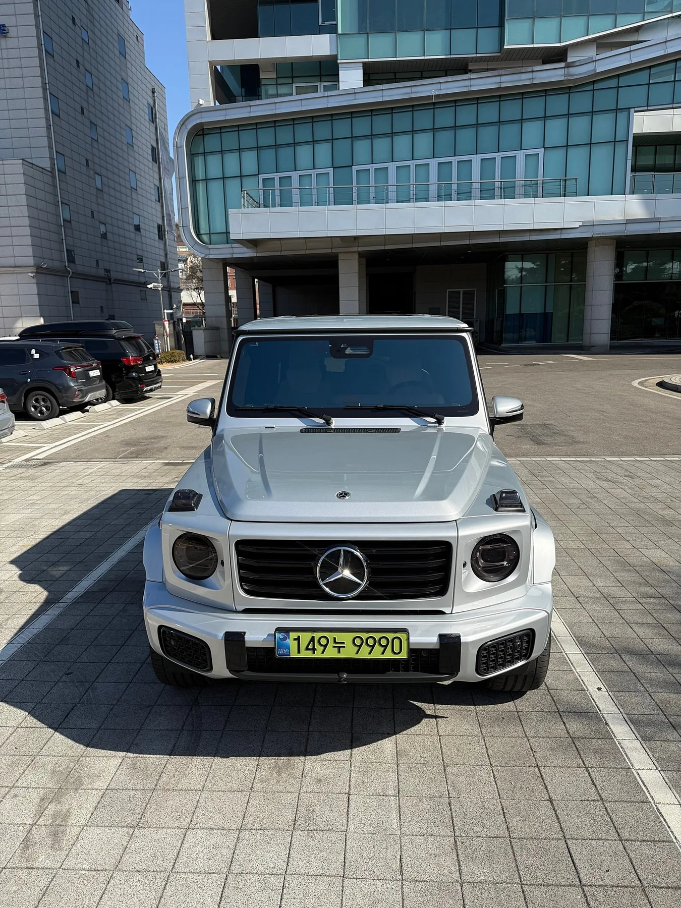 벤츠 G 450 d 스탠다드 2024 화이트 사진 8
