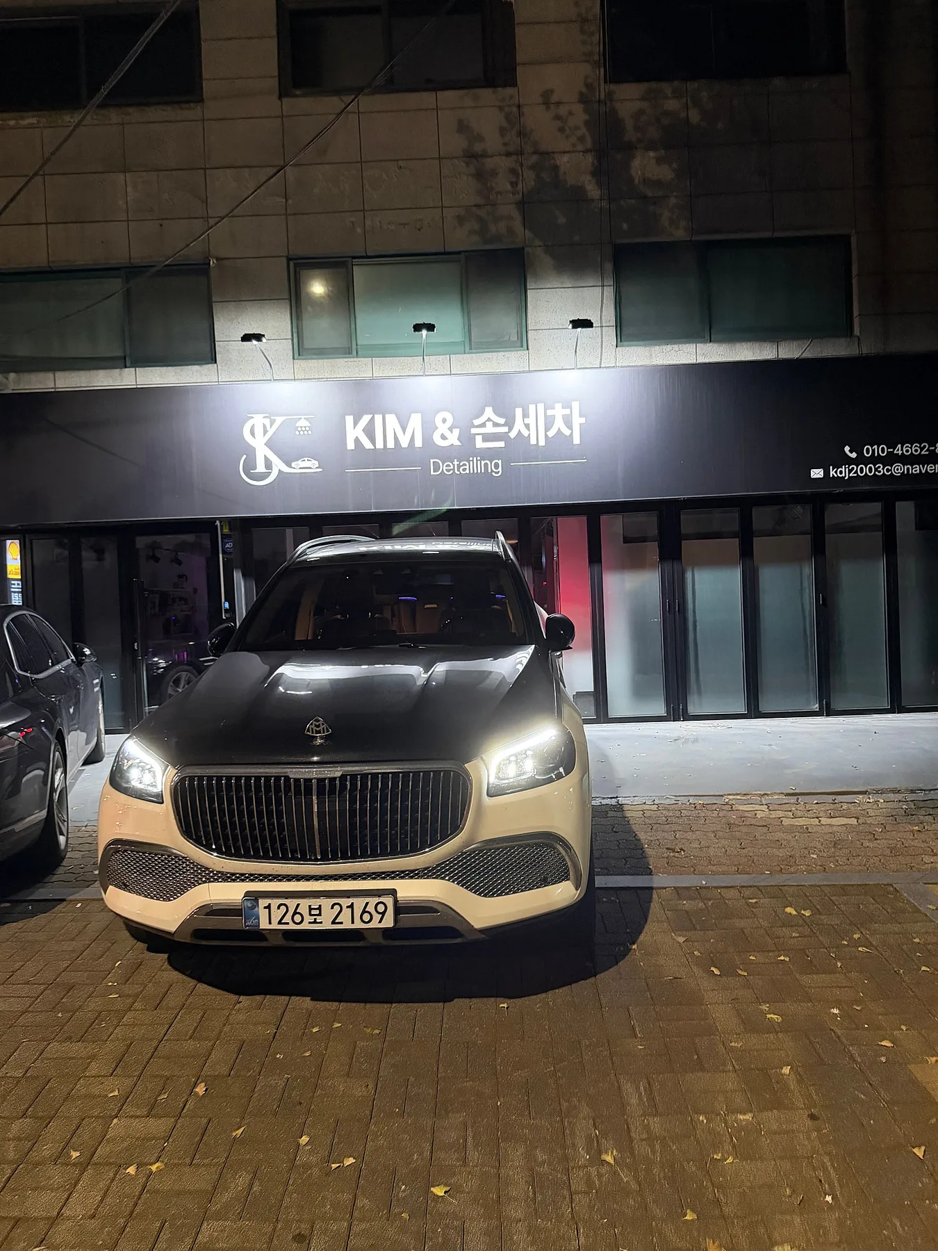 벤츠 Mercedes-Benz GLS600 마이바흐 2023 2023 화이트 사진 5