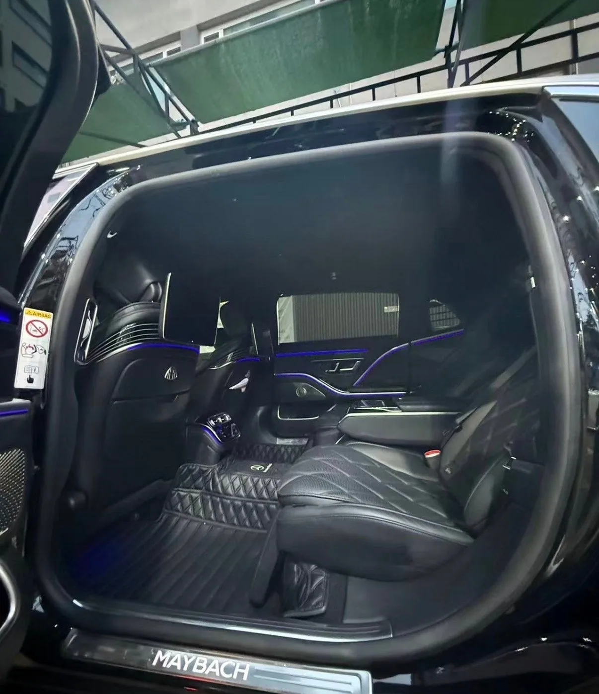벤츠 마이바흐 S580 2022 실버 사진 8