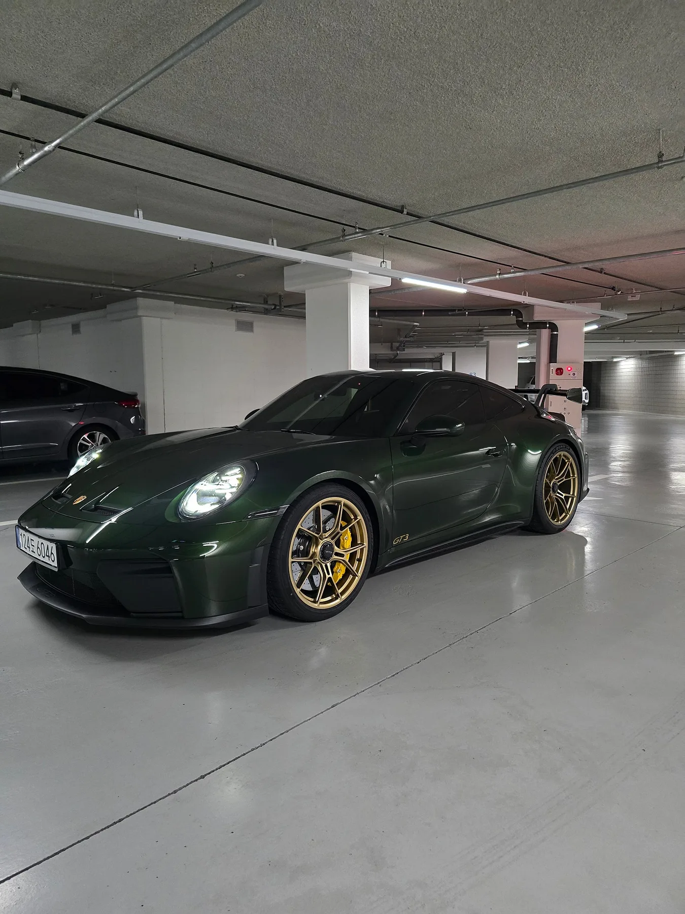 포르쉐 992.2 GT3 2025 블랙 사진 4